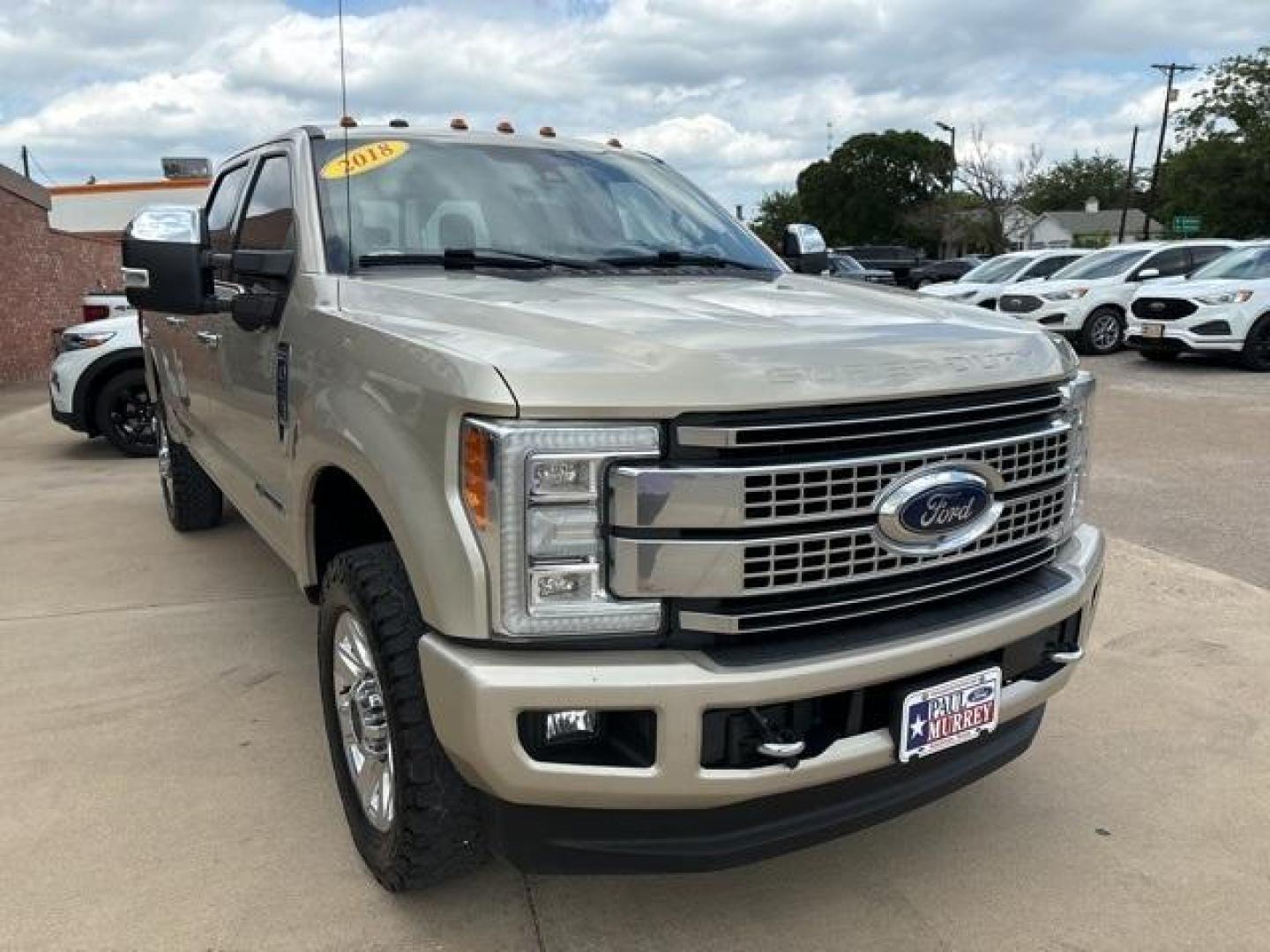 2018 White Gold Metallic /Black Ford F-350SD (1FT8W3BT5JE) with an Power Stroke 6.7L V8 DI 32V OHV Turbodiesel engine, Automatic transmission, located at 1105 E Mulberry, Kaufman, TX, 75142, (972) 962-2151, 32.589550, -96.300926 - White Gold 2018 Ford F-350SD 4D Crew Cab 4WD TorqShift 6-Speed Automatic Power Stroke 6.7L V8 DI 32V OHV Turbodiesel 4WD. Priced below KBB Fair Purchase Price!<br><br><br>Odometer is 13359 miles below market average!<br><br>Awards:<br> * 2018 KBB.com Brand Image Awards * 2018 KBB.com 10 Most Awar - Photo#7