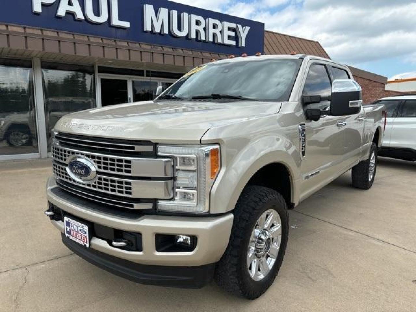 2018 White Gold Metallic /Black Ford F-350SD (1FT8W3BT5JE) with an Power Stroke 6.7L V8 DI 32V OHV Turbodiesel engine, Automatic transmission, located at 1105 E Mulberry, Kaufman, TX, 75142, (972) 962-2151, 32.589550, -96.300926 - White Gold 2018 Ford F-350SD 4D Crew Cab 4WD TorqShift 6-Speed Automatic Power Stroke 6.7L V8 DI 32V OHV Turbodiesel 4WD. Priced below KBB Fair Purchase Price!<br><br><br>Odometer is 13359 miles below market average!<br><br>Awards:<br> * 2018 KBB.com Brand Image Awards * 2018 KBB.com 10 Most Awar - Photo#1