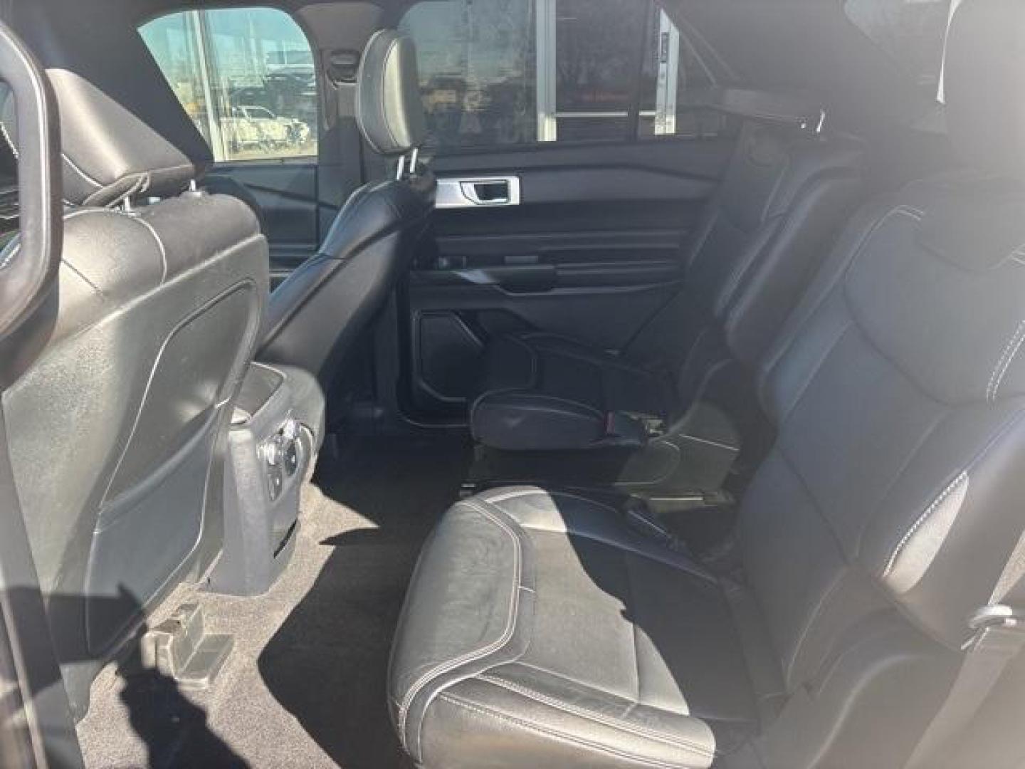 2020 White /Ebony Ford Explorer ST (1FM5K8GC5LG) with an 3.0L EcoBoost V6 engine, Automatic transmission, located at 1105 E Mulberry, Kaufman, TX, 75142, (972) 962-2151, 32.589550, -96.300926 - White 2020 Ford Explorer 4D Sport Utility ST 4WD 10-Speed Automatic 3.0L EcoBoost V6 4WD.<br><br><br>Awards:<br> * 2020 KBB.com 10 Favorite New-for-2020 Cars * 2020 KBB.com 10 Best SUVs Worth Waiting For<br>Please call Paul Murrey Ford Inc. In Kaufman Texas A Family Dealership Since 1952 Serving - Photo#10