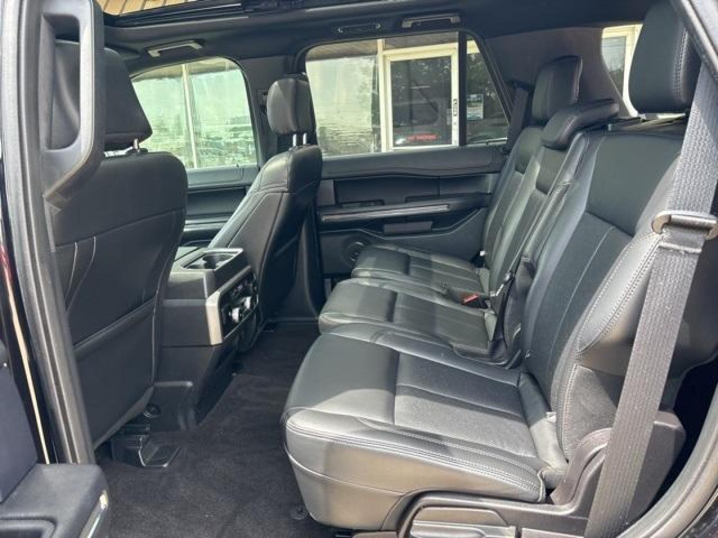 2020 Black /Ebony Ford Expedition XLT (1FMJU1HT1LE) with an EcoBoost 3.5L V6 GTDi DOHC 24V Twin Turbocharged engine, Automatic transmission, located at 1105 E Mulberry, Kaufman, TX, 75142, (972) 962-2151, 32.589550, -96.300926 - Black 2020 Ford Expedition 4D Sport Utility XLT RWD 10-Speed Automatic EcoBoost 3.5L V6 GTDi DOHC 24V Twin Turbocharged Priced below KBB Fair Purchase Price!<br><br><br>Awards:<br> * 2020 KBB.com Best Buy Awards<br>Please call Paul Murrey Ford Inc. In Kaufman Texas A Family Dealership Since 1952 Se - Photo#14