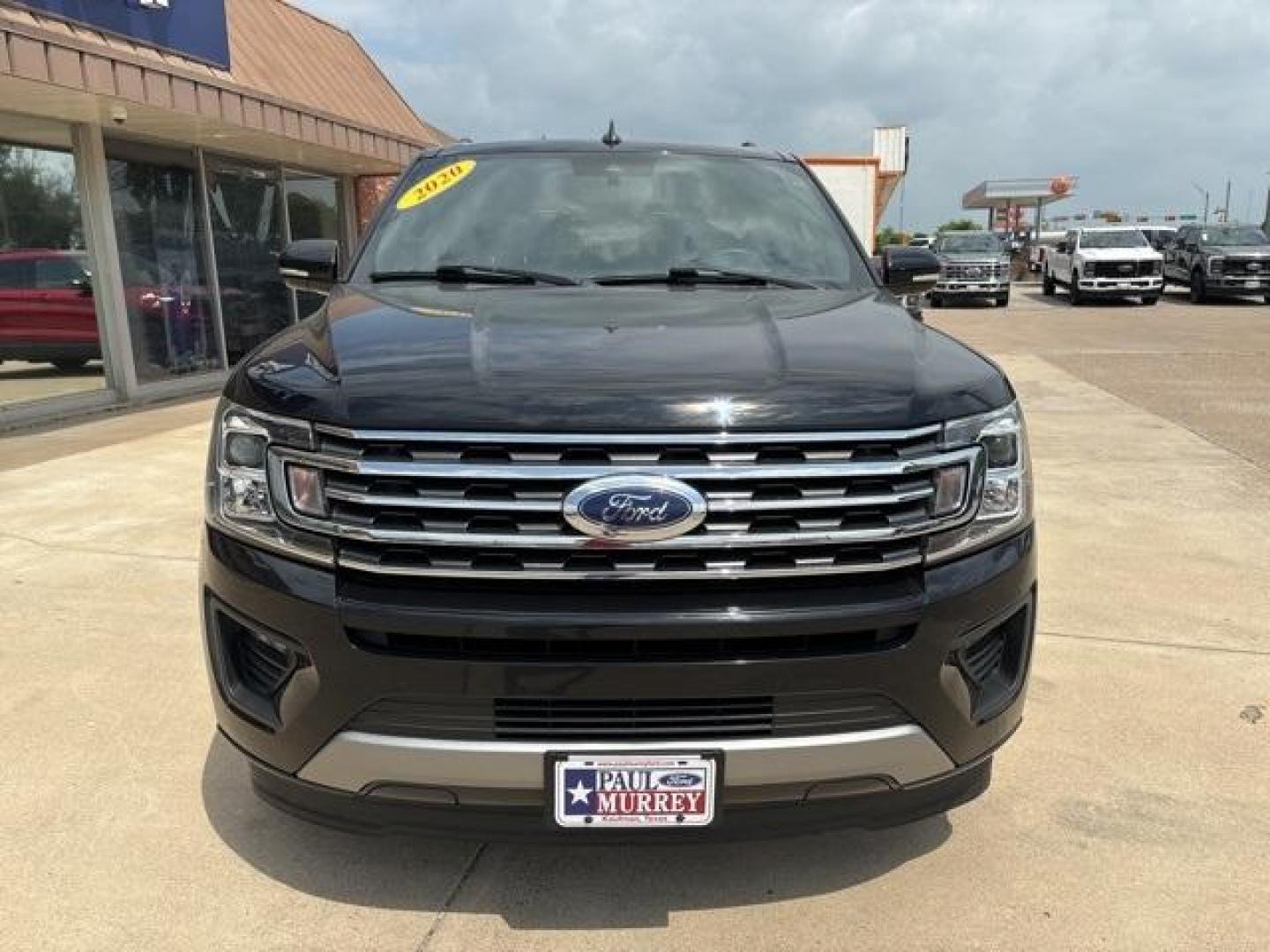 2020 Black /Ebony Ford Expedition XLT (1FMJU1HT1LE) with an EcoBoost 3.5L V6 GTDi DOHC 24V Twin Turbocharged engine, Automatic transmission, located at 1105 E Mulberry, Kaufman, TX, 75142, (972) 962-2151, 32.589550, -96.300926 - Black 2020 Ford Expedition 4D Sport Utility XLT RWD 10-Speed Automatic EcoBoost 3.5L V6 GTDi DOHC 24V Twin Turbocharged Priced below KBB Fair Purchase Price!<br><br><br>Awards:<br> * 2020 KBB.com Best Buy Awards<br>Please call Paul Murrey Ford Inc. In Kaufman Texas A Family Dealership Since 1952 Se - Photo#7