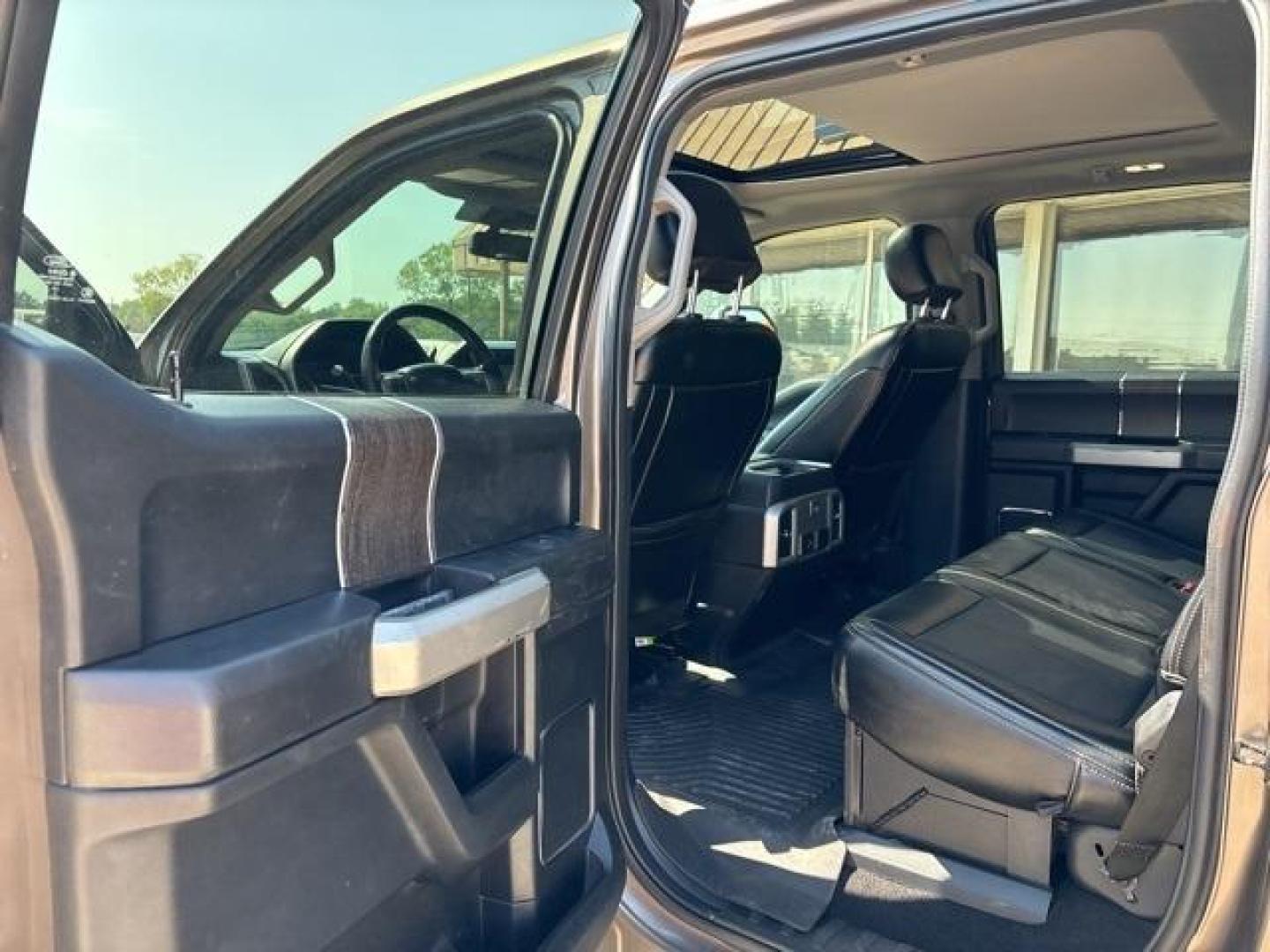 2021 Brown /Black Ford F-250SD (1FT7W2BT2ME) with an Power Stroke 6.7L V8 DI 32V OHV Turbodiesel engine, Automatic transmission, located at 1105 E Mulberry, Kaufman, TX, 75142, (972) 962-2151, 32.589550, -96.300926 - Brown 2021 Ford F-250SD 4D Crew Cab 4WD 10-Speed Automatic Power Stroke 6.7L V8 DI 32V OHV Turbodiesel 4WD.<br><br><br>Please call Paul Murrey Ford Inc. In Kaufman Texas A Family Dealership Since 1952 Serving the Dallas Fort Worth and East Texas areas for over 70 years. Please call 972-962-2151 www. - Photo#15