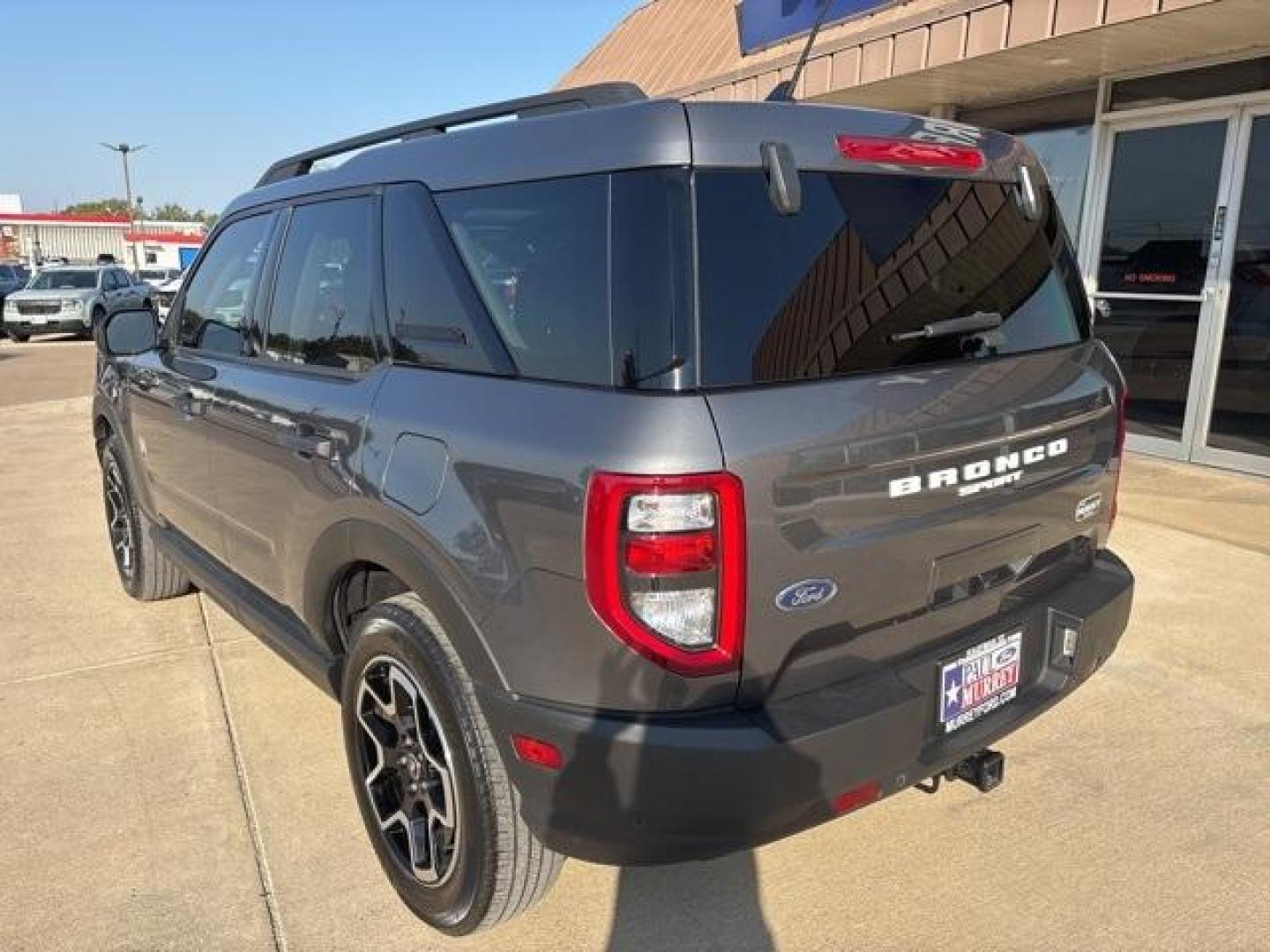 2021 Gray /Ebony Ford Bronco Sport Big Bend (3FMCR9B60MR) with an 1.5L EcoBoost engine, Automatic transmission, located at 1105 E Mulberry, Kaufman, TX, 75142, (972) 962-2151, 32.589550, -96.300926 - Gray 2021 Ford Bronco Sport 4D Sport Utility Big Bend 4WD 8-Speed Automatic 1.5L EcoBoost Priced below KBB Fair Purchase Price!<br><br><br>Odometer is 20079 miles below market average! 25/28 City/Highway MPG<br><br>Awards:<br> * JD Power Automotive Performance, Execution and Layout (APEAL) Study<br - Photo#3