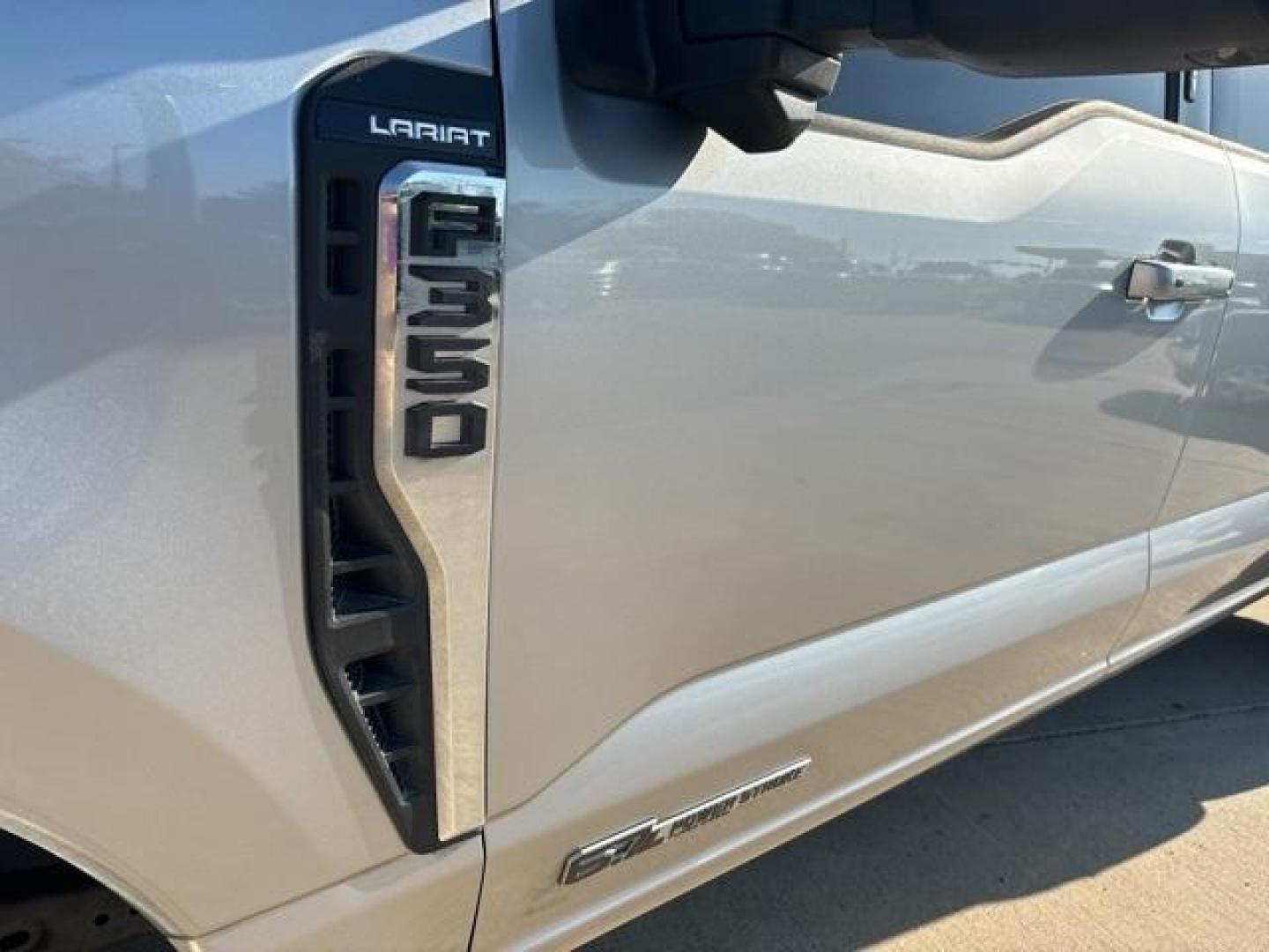 2023 Iconic Silver Metallic /Black Onyx Ford F-350SD Lariat (1FT8W3DT0PE) with an Power Stroke 6.7L V8 DI 32V OHV Turbodiesel engine, Automatic transmission, located at 1105 E Mulberry, Kaufman, TX, 75142, (972) 962-2151, 32.589550, -96.300926 - Silver 2023 Ford F-350SD 4D Crew Cab Lariat DRW 4WD 10-Speed Automatic Power Stroke 6.7L V8 DI 32V OHV Turbodiesel 4WD.<br><br><br>Please call Paul Murrey Ford Inc. In Kaufman Texas A Family Dealership Since 1952 Serving the Dallas Fort Worth and East Texas areas for over 70 years. Please call 972-9 - Photo#9