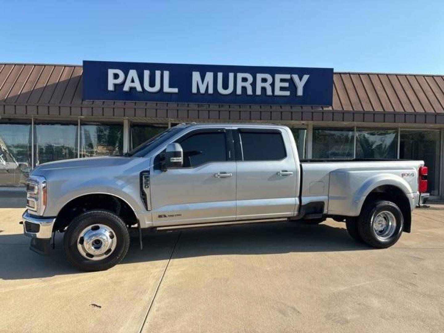 2023 Iconic Silver Metallic /Black Onyx Ford F-350SD Lariat (1FT8W3DT0PE) with an Power Stroke 6.7L V8 DI 32V OHV Turbodiesel engine, Automatic transmission, located at 1105 E Mulberry, Kaufman, TX, 75142, (972) 962-2151, 32.589550, -96.300926 - Silver 2023 Ford F-350SD 4D Crew Cab Lariat DRW 4WD 10-Speed Automatic Power Stroke 6.7L V8 DI 32V OHV Turbodiesel 4WD.<br><br><br>Please call Paul Murrey Ford Inc. In Kaufman Texas A Family Dealership Since 1952 Serving the Dallas Fort Worth and East Texas areas for over 70 years. Please call 972-9 - Photo#0