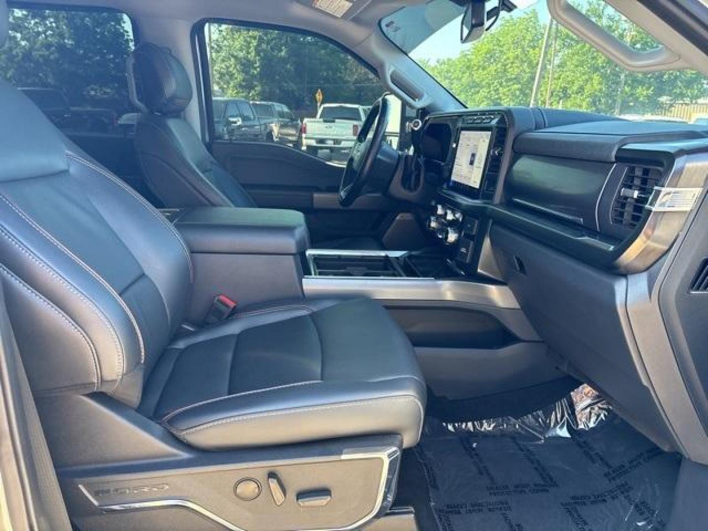 2023 Iconic Silver Metallic /Black Onyx Ford F-350SD Lariat (1FT8W3DT0PE) with an Power Stroke 6.7L V8 DI 32V OHV Turbodiesel engine, Automatic transmission, located at 1105 E Mulberry, Kaufman, TX, 75142, (972) 962-2151, 32.589550, -96.300926 - Silver 2023 Ford F-350SD 4D Crew Cab Lariat DRW 4WD 10-Speed Automatic Power Stroke 6.7L V8 DI 32V OHV Turbodiesel 4WD.<br><br><br>Please call Paul Murrey Ford Inc. In Kaufman Texas A Family Dealership Since 1952 Serving the Dallas Fort Worth and East Texas areas for over 70 years. Please call 972-9 - Photo#18