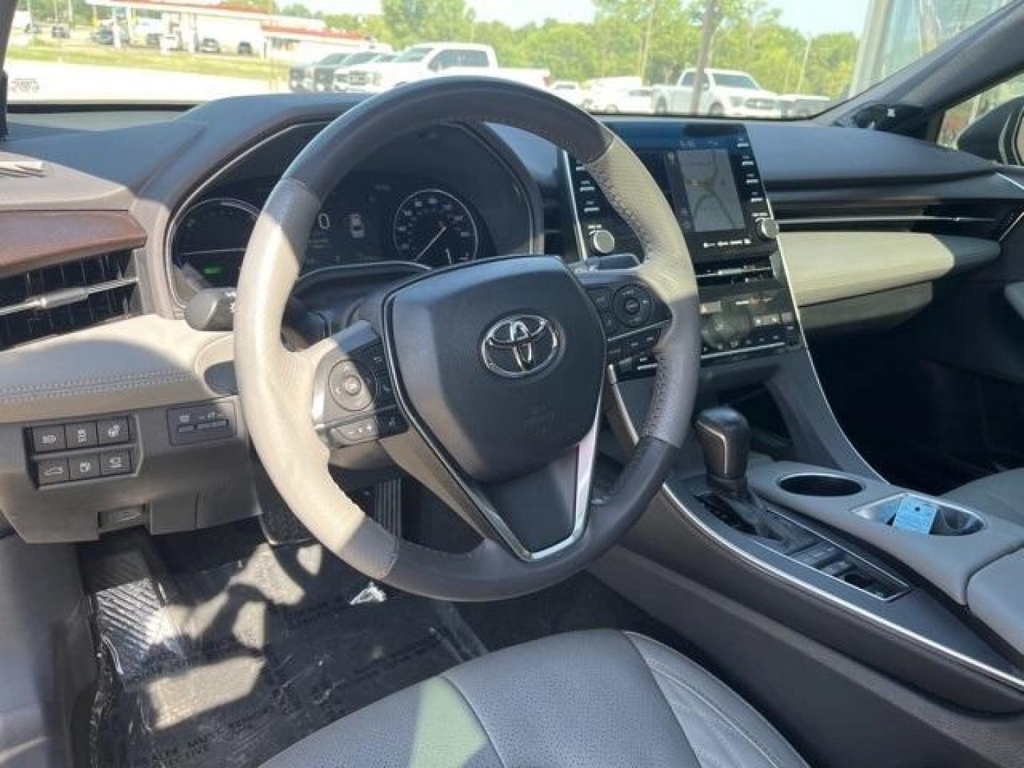 2020 Brownstone /Tan Toyota Avalon Hybrid Limited (4T1D21FB2LU) with an I4 engine, CVT transmission, located at 1105 E Mulberry, Kaufman, TX, 75142, (972) 962-2151, 32.589550, -96.300926 - Brown 2020 Toyota Avalon Hybrid 4D Sedan Limited FWD Continuously Variable (ECVT) I4 I4. Priced below KBB Fair Purchase Price!<br><br><br>43/43 City/Highway MPG<br><br>Awards:<br> * JD Power Vehicle Dependability Study<br>Please call Paul Murrey Ford Inc. In Kaufman Texas A Family Dealership Since - Photo#15