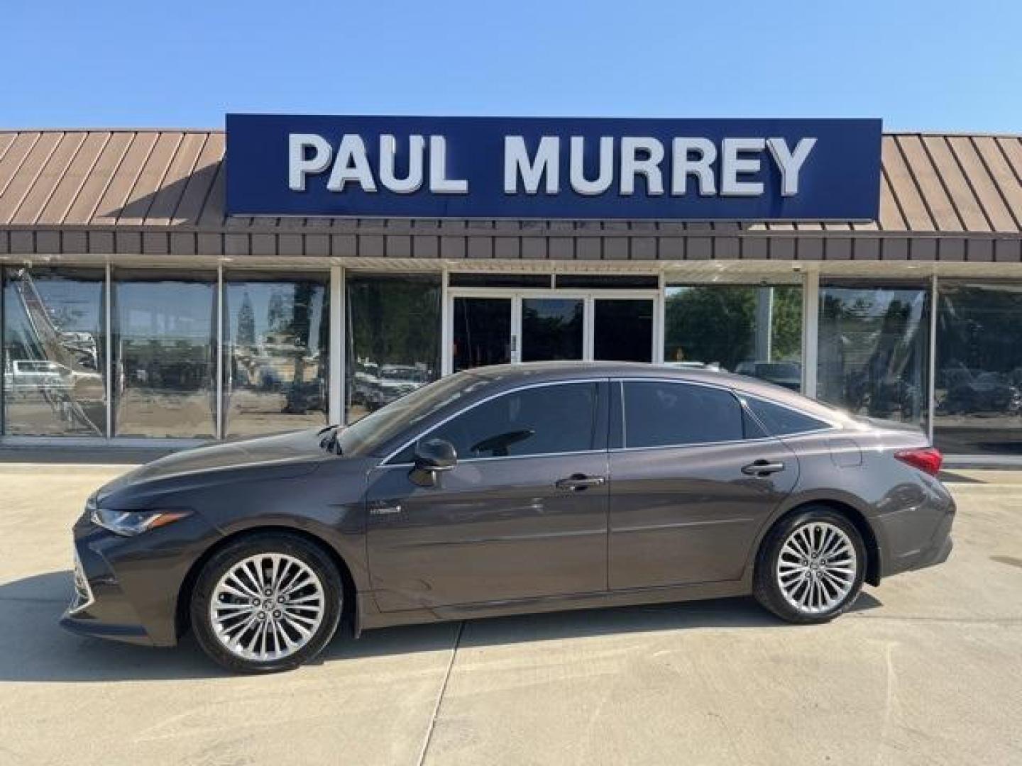 2020 Brownstone /Tan Toyota Avalon Hybrid Limited (4T1D21FB2LU) with an I4 engine, CVT transmission, located at 1105 E Mulberry, Kaufman, TX, 75142, (972) 962-2151, 32.589550, -96.300926 - Brown 2020 Toyota Avalon Hybrid 4D Sedan Limited FWD Continuously Variable (ECVT) I4 I4. Priced below KBB Fair Purchase Price!<br><br><br>43/43 City/Highway MPG<br><br>Awards:<br> * JD Power Vehicle Dependability Study<br>Please call Paul Murrey Ford Inc. In Kaufman Texas A Family Dealership Since - Photo#0