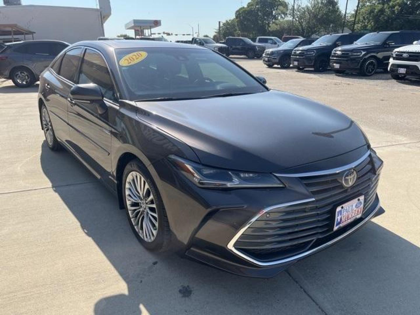 2020 Brownstone /Tan Toyota Avalon Hybrid Limited (4T1D21FB2LU) with an I4 engine, CVT transmission, located at 1105 E Mulberry, Kaufman, TX, 75142, (972) 962-2151, 32.589550, -96.300926 - Brown 2020 Toyota Avalon Hybrid 4D Sedan Limited FWD Continuously Variable (ECVT) I4 I4. Priced below KBB Fair Purchase Price!<br><br><br>43/43 City/Highway MPG<br><br>Awards:<br> * JD Power Vehicle Dependability Study<br>Please call Paul Murrey Ford Inc. In Kaufman Texas A Family Dealership Since - Photo#7