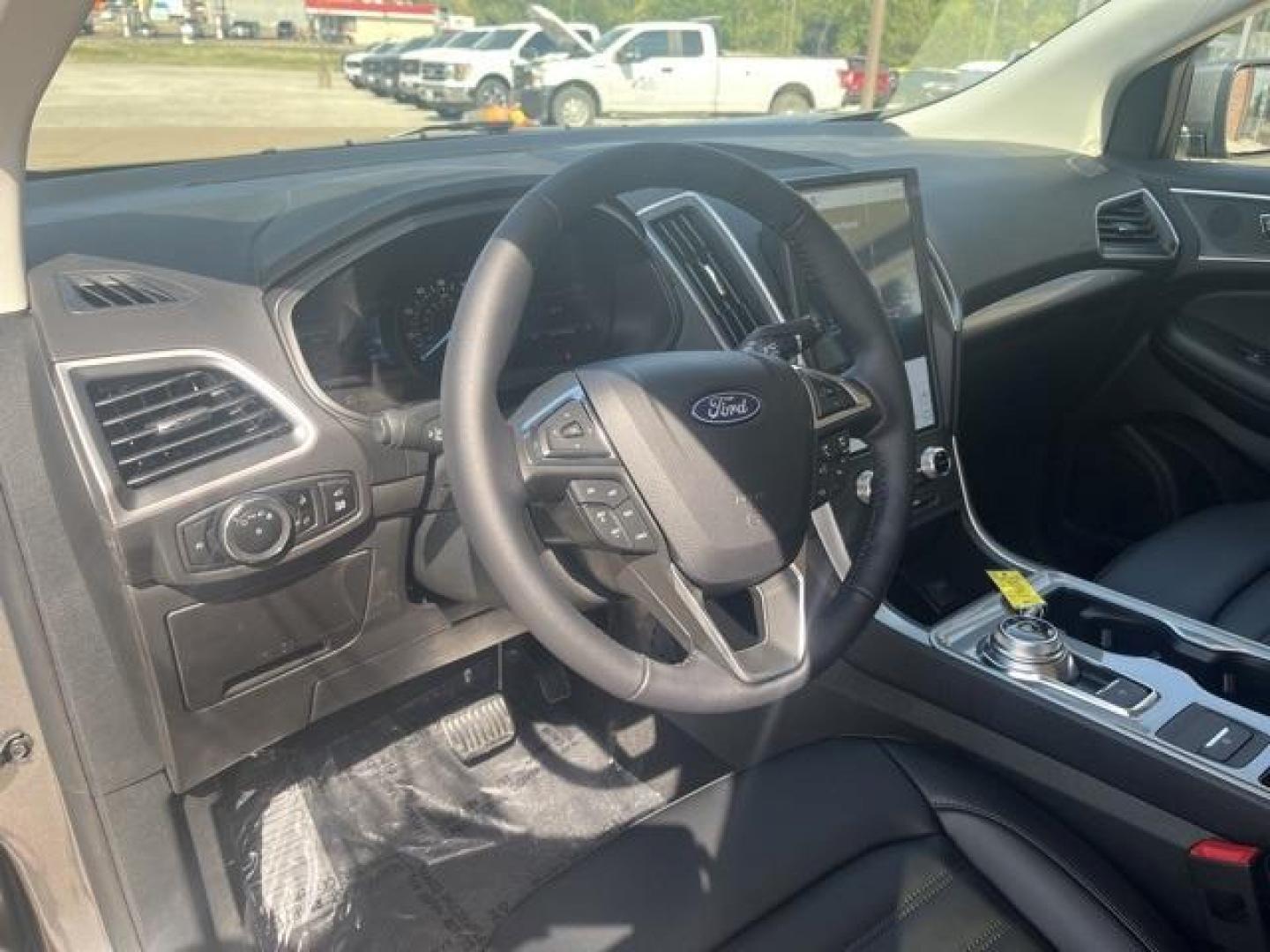 2024 Carbonized Gray Metallic /Ebony Ford Edge SEL (2FMPK4J99RB) with an EcoBoost 2.0L I4 GTDi DOHC Turbocharged VCT engine, Automatic transmission, located at 1105 E Mulberry, Kaufman, TX, 75142, (972) 962-2151, 32.589550, -96.300926 - Carbonized Gray Metallic 2024 Ford Edge 4D Sport Utility SEL AWD 8-Speed Automatic EcoBoost 2.0L I4 GTDi DOHC Turbocharged VCT AWD.<br><br>21/28 City/Highway MPG<br><br><br>Please call Paul Murrey Ford Inc. In Kaufman Texas A Family Dealership Since 1952 Serving the Dallas Fort Worth and East Texas - Photo#14