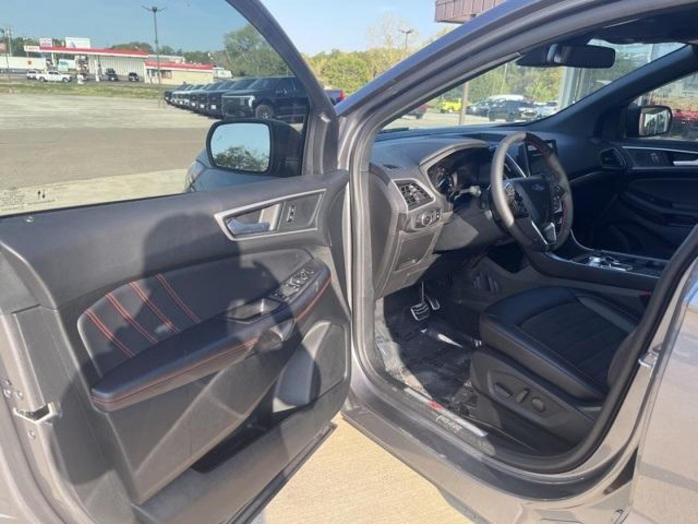 2024 Carbonized Gray Metallic /Ebony Ford Edge ST Line (2FMPK4J98RB) with an EcoBoost 2.0L I4 GTDi DOHC Turbocharged VCT engine, Automatic transmission, located at 1105 E Mulberry, Kaufman, TX, 75142, (972) 962-2151, 32.589550, -96.300926 - Carbonized Gray Metallic 2024 Ford Edge 4D Sport Utility ST Line AWD 8-Speed Automatic EcoBoost 2.0L I4 GTDi DOHC Turbocharged VCT AWD.<br><br>21/28 City/Highway MPG<br><br><br>Please call Paul Murrey Ford Inc. In Kaufman Texas A Family Dealership Since 1952 Serving the Dallas Fort Worth and East Te - Photo#10