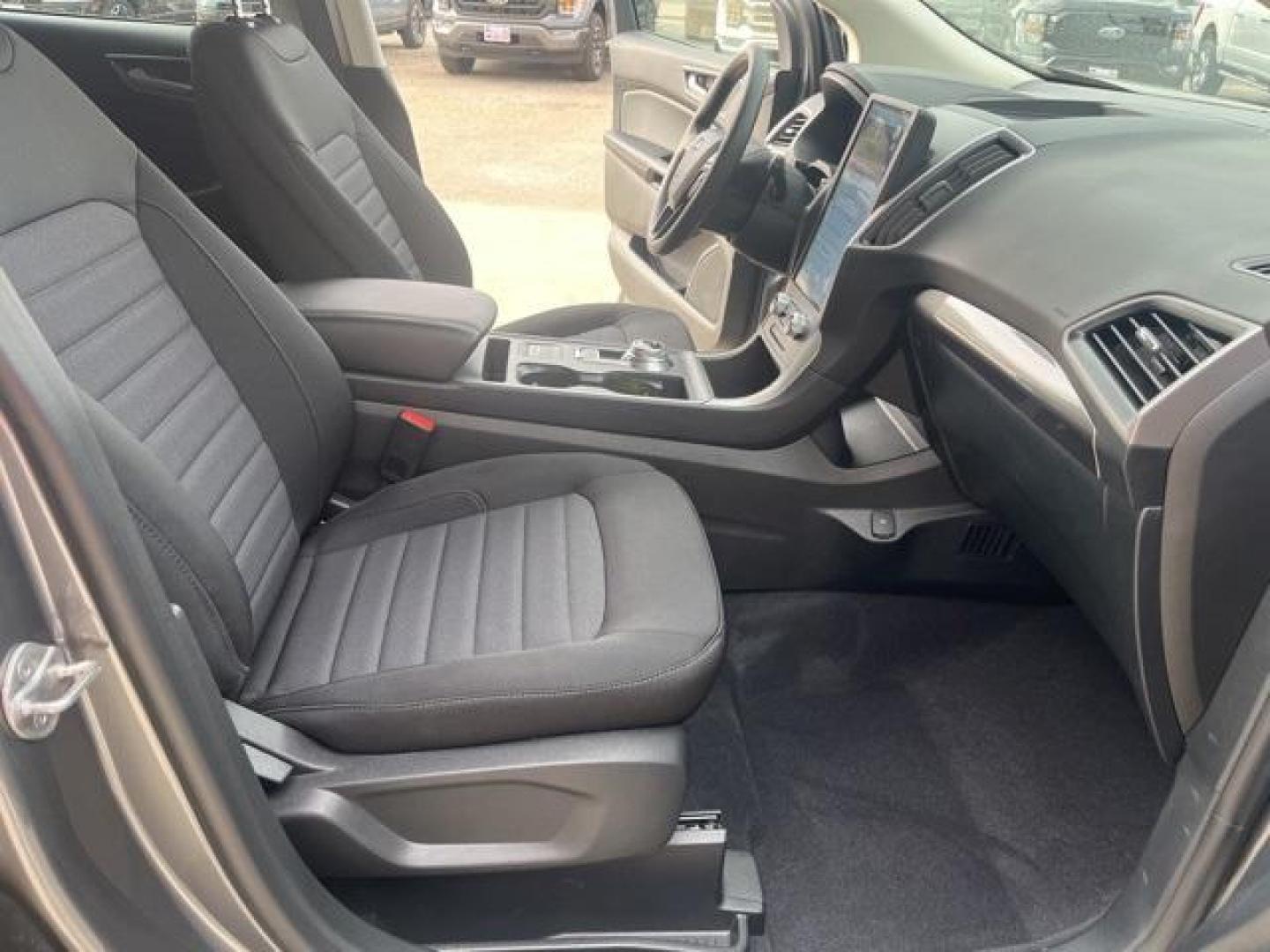 2024 Carbonized Gray Metallic /Ebony Ford Edge SE (2FMPK4G91RB) with an EcoBoost 2.0L I4 GTDi DOHC Turbocharged VCT engine, Automatic transmission, located at 1105 E Mulberry, Kaufman, TX, 75142, (972) 962-2151, 32.589550, -96.300926 - Carbonized Gray Metallic 2024 Ford Edge 4D Sport Utility SE AWD 8-Speed Automatic EcoBoost 2.0L I4 GTDi DOHC Turbocharged VCT AWD.<br><br>21/28 City/Highway MPG<br><br><br>Please call Paul Murrey Ford Inc. In Kaufman Texas A Family Dealership Since 1952 Serving the Dallas Fort Worth and East Texas a - Photo#20