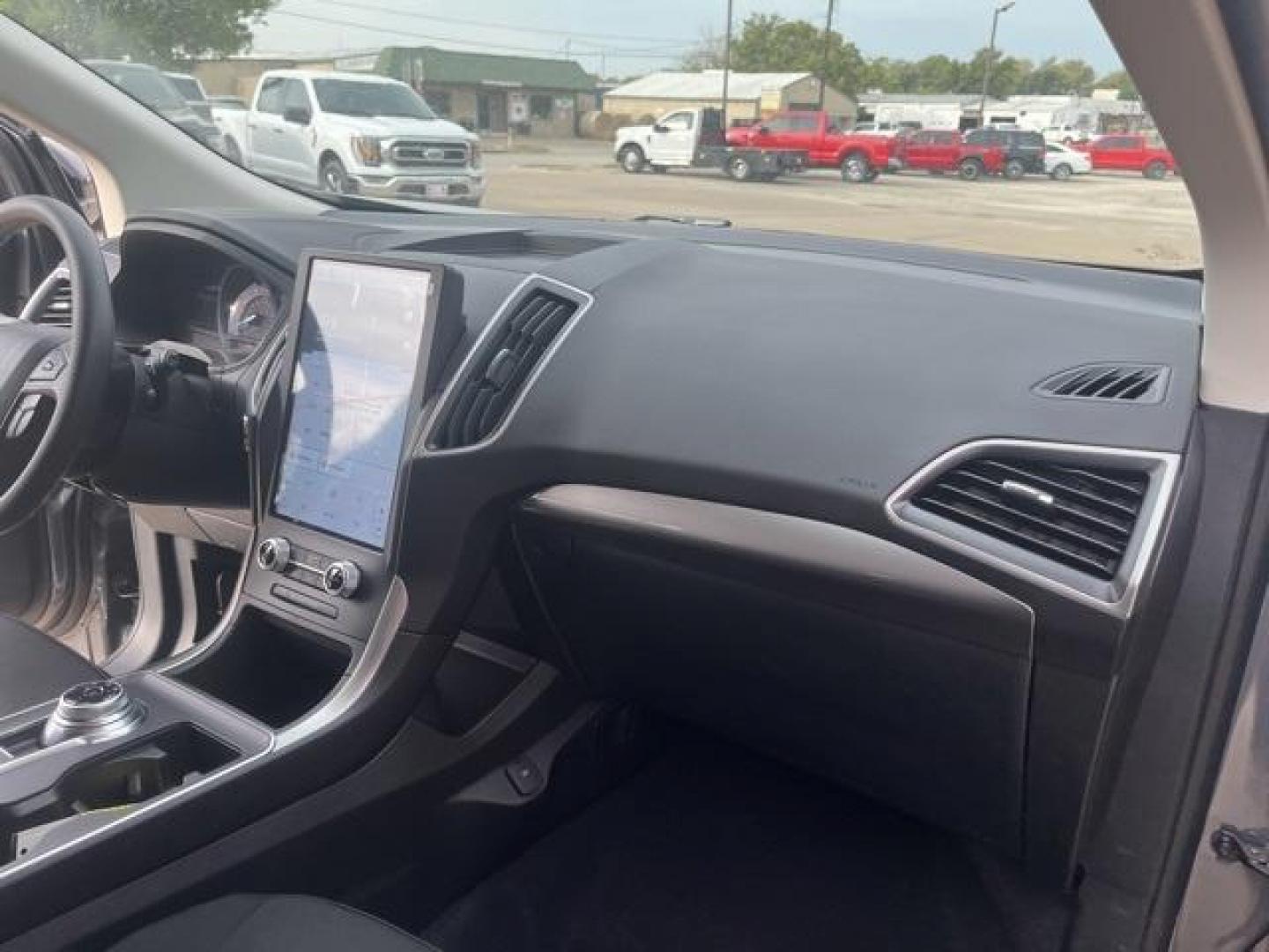 2024 Carbonized Gray Metallic /Ebony Ford Edge SE (2FMPK4G91RB) with an EcoBoost 2.0L I4 GTDi DOHC Turbocharged VCT engine, Automatic transmission, located at 1105 E Mulberry, Kaufman, TX, 75142, (972) 962-2151, 32.589550, -96.300926 - Carbonized Gray Metallic 2024 Ford Edge 4D Sport Utility SE AWD 8-Speed Automatic EcoBoost 2.0L I4 GTDi DOHC Turbocharged VCT AWD.<br><br>21/28 City/Highway MPG<br><br><br>Please call Paul Murrey Ford Inc. In Kaufman Texas A Family Dealership Since 1952 Serving the Dallas Fort Worth and East Texas a - Photo#23