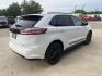 2024 Oxford White /Ebony Ford Edge SE (2FMPK4G98RB) with an EcoBoost 2.0L I4 GTDi DOHC Turbocharged VCT engine, Automatic transmission, located at 1105 E Mulberry, Kaufman, TX, 75142, (972) 962-2151, 32.589550, -96.300926 - Photo#5