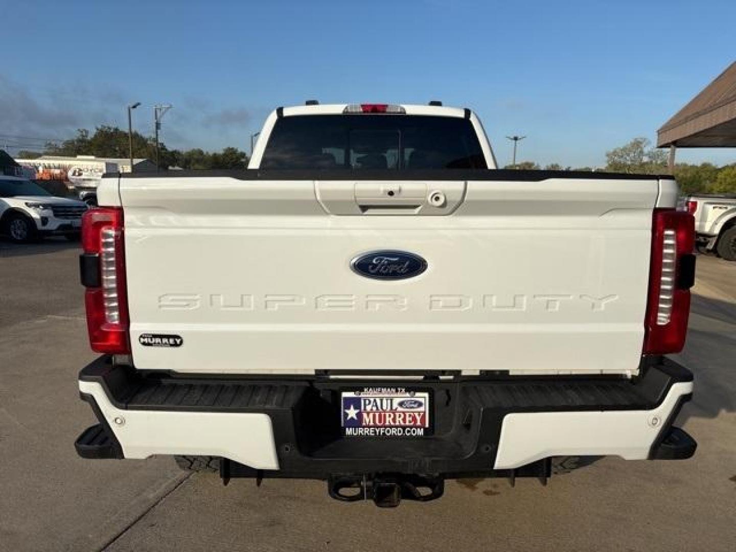 2023 Oxford White /Black Onyx Ford F-250SD Lariat (1FT8W2BM6PE) with an Power Stroke 6.7L V8 DI 32V OHV Turbodiesel engine, Automatic transmission, located at 1105 E Mulberry, Kaufman, TX, 75142, (972) 962-2151, 32.589550, -96.300926 - Oxford White 2023 Ford F-250SD 4D Crew Cab Lariat 4WD 10-Speed Automatic Power Stroke 6.7L V8 DI 32V OHV Turbodiesel 4WD.<br><br><br>Recent Arrival!<br><br><br>Please call Paul Murrey Ford Inc. In Kaufman Texas A Family Dealership Since 1952 Serving the Dallas Fort Worth and East Texas areas for ove - Photo#4