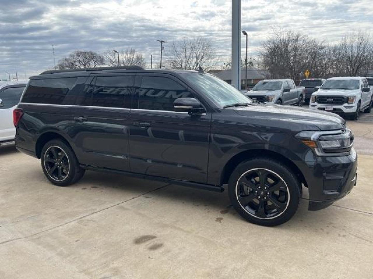 2024 Dark Matter Gray Metallic /Black Onyx Ford Expedition Max Limited (1FMJK1K8XRE) with an EcoBoost 3.5L V6 GTDi DOHC 24V Twin Turbocharged engine, Automatic transmission, located at 1105 E Mulberry, Kaufman, TX, 75142, (972) 962-2151, 32.589550, -96.300926 - Dark Matter Gray Metallic 2024 Ford Expedition Max 4D Sport Utility Limited RWD 10-Speed Automatic EcoBoost 3.5L V6 GTDi DOHC 24V Twin Turbocharged<br><br><br>Please call Paul Murrey Ford Inc. In Kaufman Texas A Family Dealership Since 1952 Serving the Dallas Fort Worth and East Texas areas for over - Photo#6