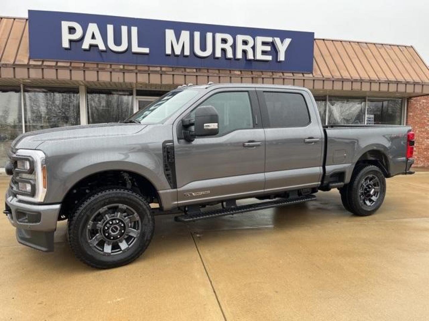 2024 Carbonized Gray Metallic /Black Onyx Ford F-350SD Lariat (1FT8W3BT4RE) with an Power Stroke 6.7L V8 DI 32V OHV Turbodiesel engine, Automatic transmission, located at 1105 E Mulberry, Kaufman, TX, 75142, (972) 962-2151, 32.589550, -96.300926 - Carbonized Gray Metallic 2024 Ford F-350SD 4D Crew Cab Lariat 4WD 10-Speed Automatic Power Stroke 6.7L V8 DI 32V OHV Turbodiesel 4WD.<br><br><br>Please call Paul Murrey Ford Inc. In Kaufman Texas A Family Dealership Since 1952 Serving the Dallas Fort Worth and East Texas areas for over 70 years. Ple - Photo#2