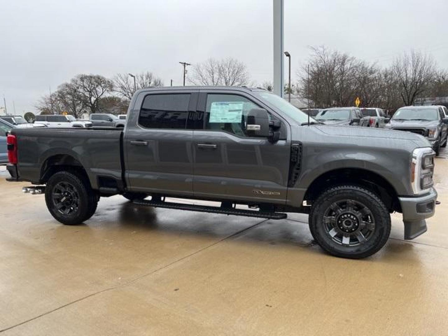 2024 Carbonized Gray Metallic /Black Onyx Ford F-350SD Lariat (1FT8W3BT4RE) with an Power Stroke 6.7L V8 DI 32V OHV Turbodiesel engine, Automatic transmission, located at 1105 E Mulberry, Kaufman, TX, 75142, (972) 962-2151, 32.589550, -96.300926 - Carbonized Gray Metallic 2024 Ford F-350SD 4D Crew Cab Lariat 4WD 10-Speed Automatic Power Stroke 6.7L V8 DI 32V OHV Turbodiesel 4WD.<br><br><br>Please call Paul Murrey Ford Inc. In Kaufman Texas A Family Dealership Since 1952 Serving the Dallas Fort Worth and East Texas areas for over 70 years. Ple - Photo#6