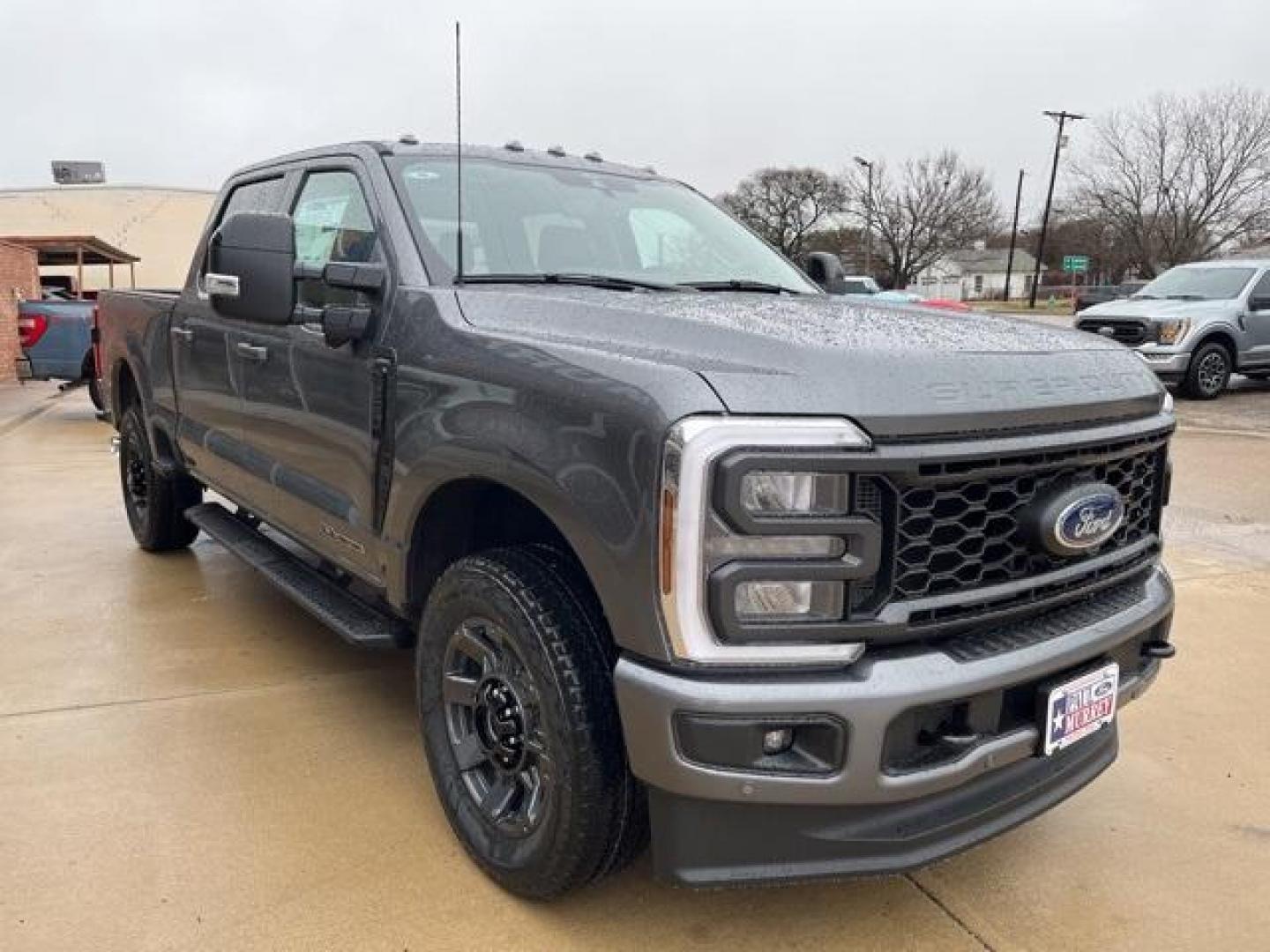 2024 Carbonized Gray Metallic /Black Onyx Ford F-350SD Lariat (1FT8W3BT4RE) with an Power Stroke 6.7L V8 DI 32V OHV Turbodiesel engine, Automatic transmission, located at 1105 E Mulberry, Kaufman, TX, 75142, (972) 962-2151, 32.589550, -96.300926 - Carbonized Gray Metallic 2024 Ford F-350SD 4D Crew Cab Lariat 4WD 10-Speed Automatic Power Stroke 6.7L V8 DI 32V OHV Turbodiesel 4WD.<br><br><br>Please call Paul Murrey Ford Inc. In Kaufman Texas A Family Dealership Since 1952 Serving the Dallas Fort Worth and East Texas areas for over 70 years. Ple - Photo#7