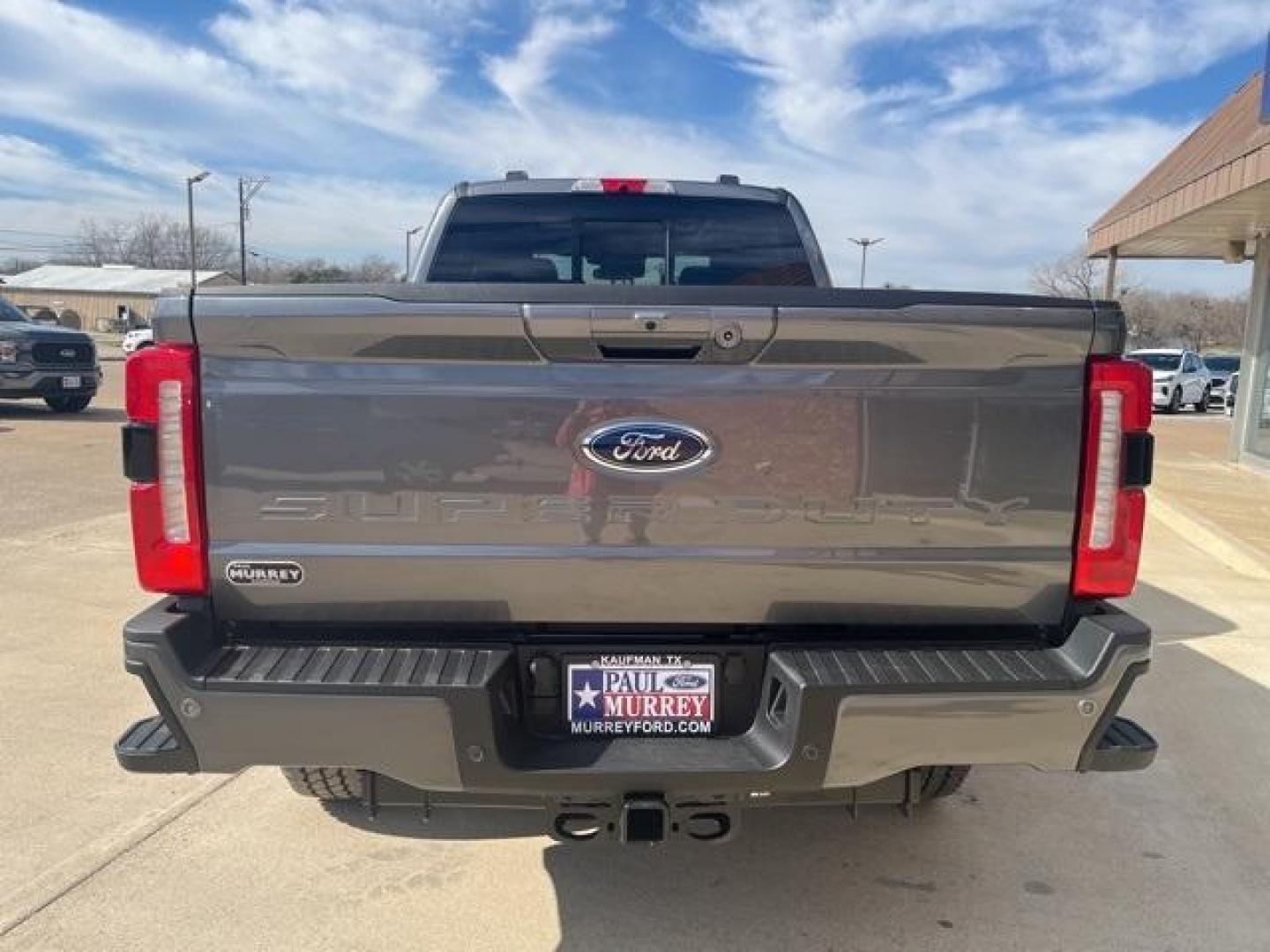 2024 Carbonized Gray Metallic /Black Onyx Ford F-250SD Lariat (1FT8W2BM5RE) with an 6.7L High Output Power Stroke V8 Diesel engine, Automatic transmission, located at 1105 E Mulberry, Kaufman, TX, 75142, (972) 962-2151, 32.589550, -96.300926 - Carbonized Gray Metallic 2024 Ford F-250SD 4D Crew Cab Lariat 4WD 10-Speed Automatic 6.7L High Output Power Stroke V8 Diesel 4WD.<br><br><br>Please call Paul Murrey Ford Inc. In Kaufman Texas A Family Dealership Since 1952 Serving the Dallas Fort Worth and East Texas areas for over 70 years. Please - Photo#4