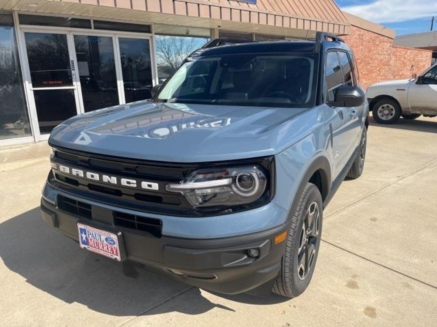 2024 Azure Gray Metallic Tri-Coat /Ebony/Roast Ford Bronco Sport Outer Banks (3FMCR9C6XRR) with an 1.5L EcoBoost engine, Automatic transmission, located at 1105 E Mulberry, Kaufman, TX, 75142, (972) 962-2151, 32.589550, -96.300926 - Azure Gray Metallic Tri-Coat 2024 Ford Bronco Sport 4D Sport Utility Outer Banks 4WD 8-Speed Automatic 1.5L EcoBoost<br><br>25/29 City/Highway MPG<br><br><br>Please call Paul Murrey Ford Inc. In Kaufman Texas A Family Dealership Since 1952 Serving the Dallas Fort Worth and East Texas areas for over - Photo#1