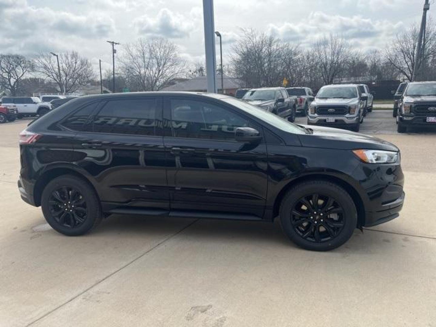 2024 Agate Black Metallic /Ebony Ford Edge SE (2FMPK4G90RB) with an EcoBoost 2.0L I4 GTDi DOHC Turbocharged VCT engine, Automatic transmission, located at 1105 E Mulberry, Kaufman, TX, 75142, (972) 962-2151, 32.589550, -96.300926 - Photo#6