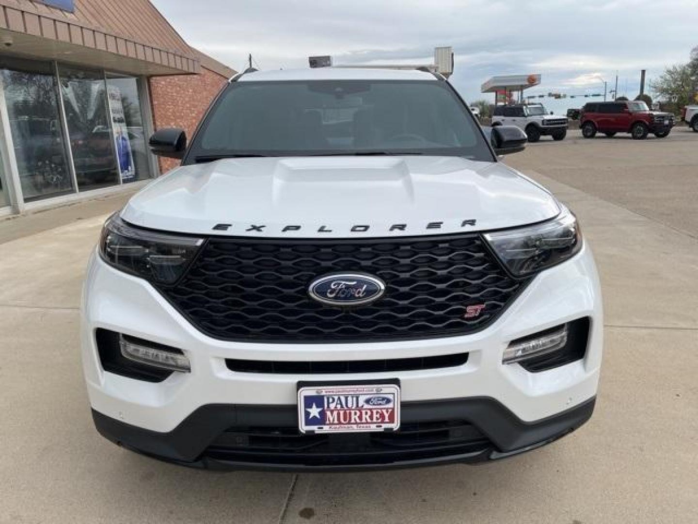 2024 Star White Metallic Tri-Coat /Ebony Ford Explorer ST (1FM5K8GC8RG) with an 3.0L EcoBoost V6 engine, Automatic transmission, located at 1105 E Mulberry, Kaufman, TX, 75142, (972) 962-2151, 32.589550, -96.300926 - Photo#7