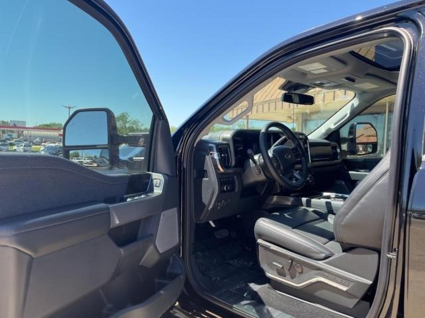 2024 Agate Black Metallic /Black Onyx Ford F-250SD Lariat (1FT8W2BM3RE) with an 6.7L High Output Power Stroke V8 Diesel engine, Automatic transmission, located at 1105 E Mulberry, Kaufman, TX, 75142, (972) 962-2151, 32.589550, -96.300926 - Agate Black Metallic 2024 Ford F-250SD 4D Crew Cab Lariat 4WD 10-Speed Automatic 6.7L High Output Power Stroke V8 Diesel 4WD.<br><br><br>Please call Paul Murrey Ford Inc. In Kaufman Texas A Family Dealership Since 1952 Serving the Dallas Fort Worth and East Texas areas for over 70 years. Please call - Photo#9