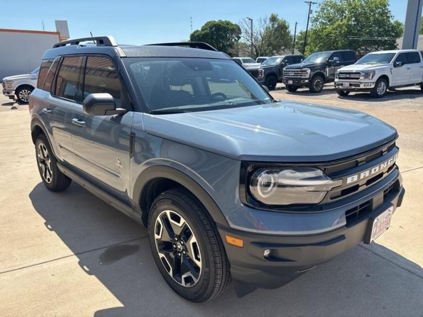 2024 Azure Gray Metallic Tri-Coat /Ebony/Roast Ford Bronco Sport Outer Banks (3FMCR9C62RR) with an 1.5L EcoBoost engine, Automatic transmission, located at 1105 E Mulberry, Kaufman, TX, 75142, (972) 962-2151, 32.589550, -96.300926 - Azure Gray Metallic Tri-Coat 2024 Ford Bronco Sport 4D Sport Utility Outer Banks 4WD 8-Speed Automatic 1.5L EcoBoost<br><br>25/29 City/Highway MPG<br><br><br>Please call Paul Murrey Ford Inc. In Kaufman Texas A Family Dealership Since 1952 Serving the Dallas Fort Worth and East Texas areas for over - Photo#8