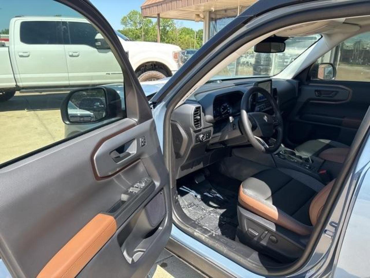 2024 Azure Gray Metallic Tri-Coat /Ebony/Roast Ford Bronco Sport Outer Banks (3FMCR9C62RR) with an 1.5L EcoBoost engine, Automatic transmission, located at 1105 E Mulberry, Kaufman, TX, 75142, (972) 962-2151, 32.589550, -96.300926 - Azure Gray Metallic Tri-Coat 2024 Ford Bronco Sport 4D Sport Utility Outer Banks 4WD 8-Speed Automatic 1.5L EcoBoost<br><br>25/29 City/Highway MPG<br><br><br>Please call Paul Murrey Ford Inc. In Kaufman Texas A Family Dealership Since 1952 Serving the Dallas Fort Worth and East Texas areas for over - Photo#10