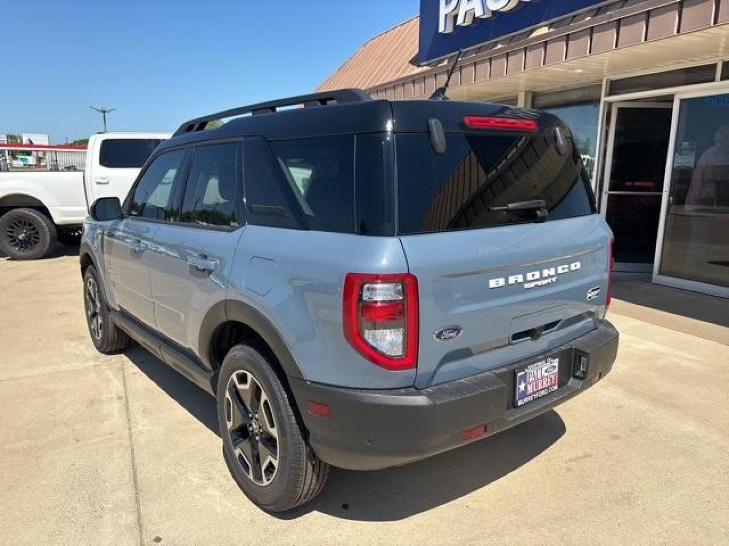 2024 Azure Gray Metallic Tri-Coat /Ebony/Roast Ford Bronco Sport Outer Banks (3FMCR9C62RR) with an 1.5L EcoBoost engine, Automatic transmission, located at 1105 E Mulberry, Kaufman, TX, 75142, (972) 962-2151, 32.589550, -96.300926 - Azure Gray Metallic Tri-Coat 2024 Ford Bronco Sport 4D Sport Utility Outer Banks 4WD 8-Speed Automatic 1.5L EcoBoost<br><br>25/29 City/Highway MPG<br><br><br>Please call Paul Murrey Ford Inc. In Kaufman Texas A Family Dealership Since 1952 Serving the Dallas Fort Worth and East Texas areas for over - Photo#4