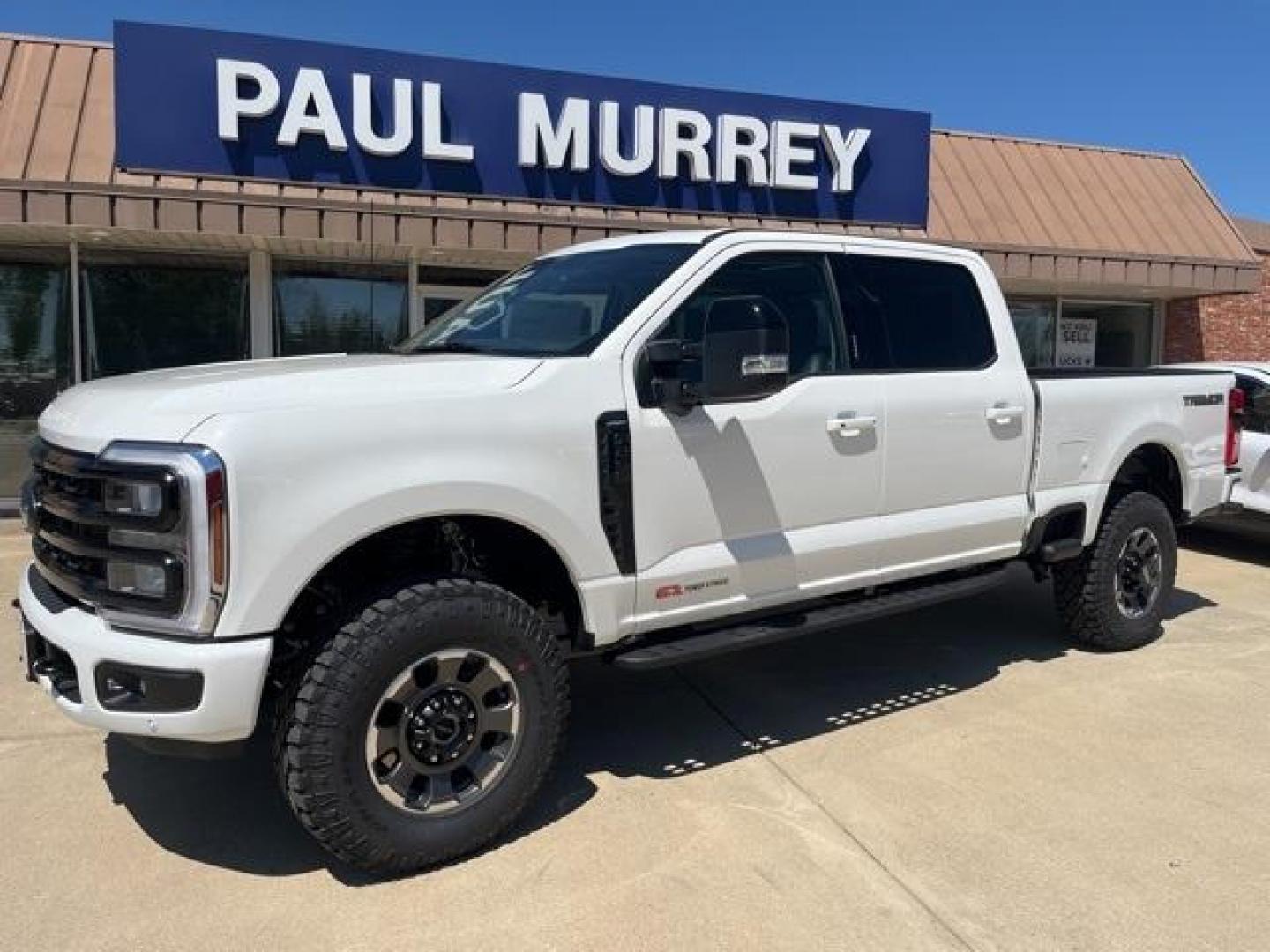 2024 Star White Metallic Tri-Coat /Black Onyx Ford F-250SD Lariat (1FT8W2BM8RE) with an 6.7L High Output Power Stroke V8 Diesel engine, Automatic transmission, located at 1105 E Mulberry, Kaufman, TX, 75142, (972) 962-2151, 32.589550, -96.300926 - Star White Metallic Tri-Coat 2024 Ford F-250SD 4D Crew Cab Lariat 4WD 10-Speed Automatic 6.7L High Output Power Stroke V8 Diesel 4WD.<br><br><br>Please call Paul Murrey Ford Inc. In Kaufman Texas A Family Dealership Since 1952 Serving the Dallas Fort Worth and East Texas areas for over 70 years. Ple - Photo#2