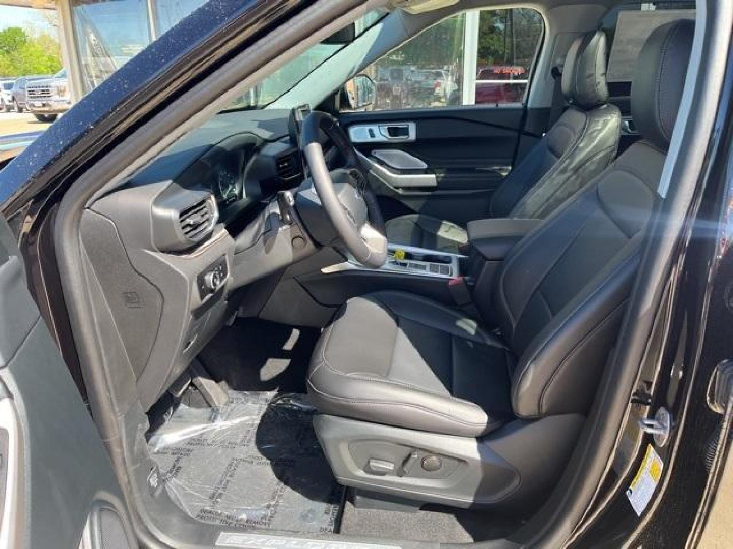 2024 Agate Black Metallic /Ebony Ford Explorer Limited (1FMSK7FH3RG) with an 2.3L EcoBoost I-4 engine, Automatic transmission, located at 1105 E Mulberry, Kaufman, TX, 75142, (972) 962-2151, 32.589550, -96.300926 - Agate Black Metallic 2024 Ford Explorer 4D Sport Utility Limited RWD 10-Speed Automatic 2.3L EcoBoost I-4<br><br>Recent Arrival! 21/28 City/Highway MPG<br><br><br>Please call Paul Murrey Ford Inc. In Kaufman Texas A Family Dealership Since 1952 Serving the Dallas Fort Worth and East Texas areas for - Photo#10