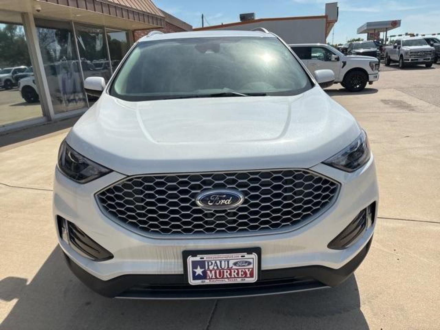 2024 Star White Metallic Tri-Coat /Dune Ford Edge (2FMPK4J99RB) with an EcoBoost 2.0L I4 GTDi DOHC Turbocharged VCT engine, Automatic transmission, located at 1105 E Mulberry, Kaufman, TX, 75142, (972) 962-2151, 32.589550, -96.300926 - Star White Metallic Tri-Coat 2024 Ford Edge 4D Sport Utility AWD 8-Speed Automatic EcoBoost 2.0L I4 GTDi DOHC Turbocharged VCT AWD.<br><br>21/28 City/Highway MPG<br><br><br>Please call Paul Murrey Ford Inc. In Kaufman Texas A Family Dealership Since 1952 Serving the Dallas Fort Worth and East Texas - Photo#8