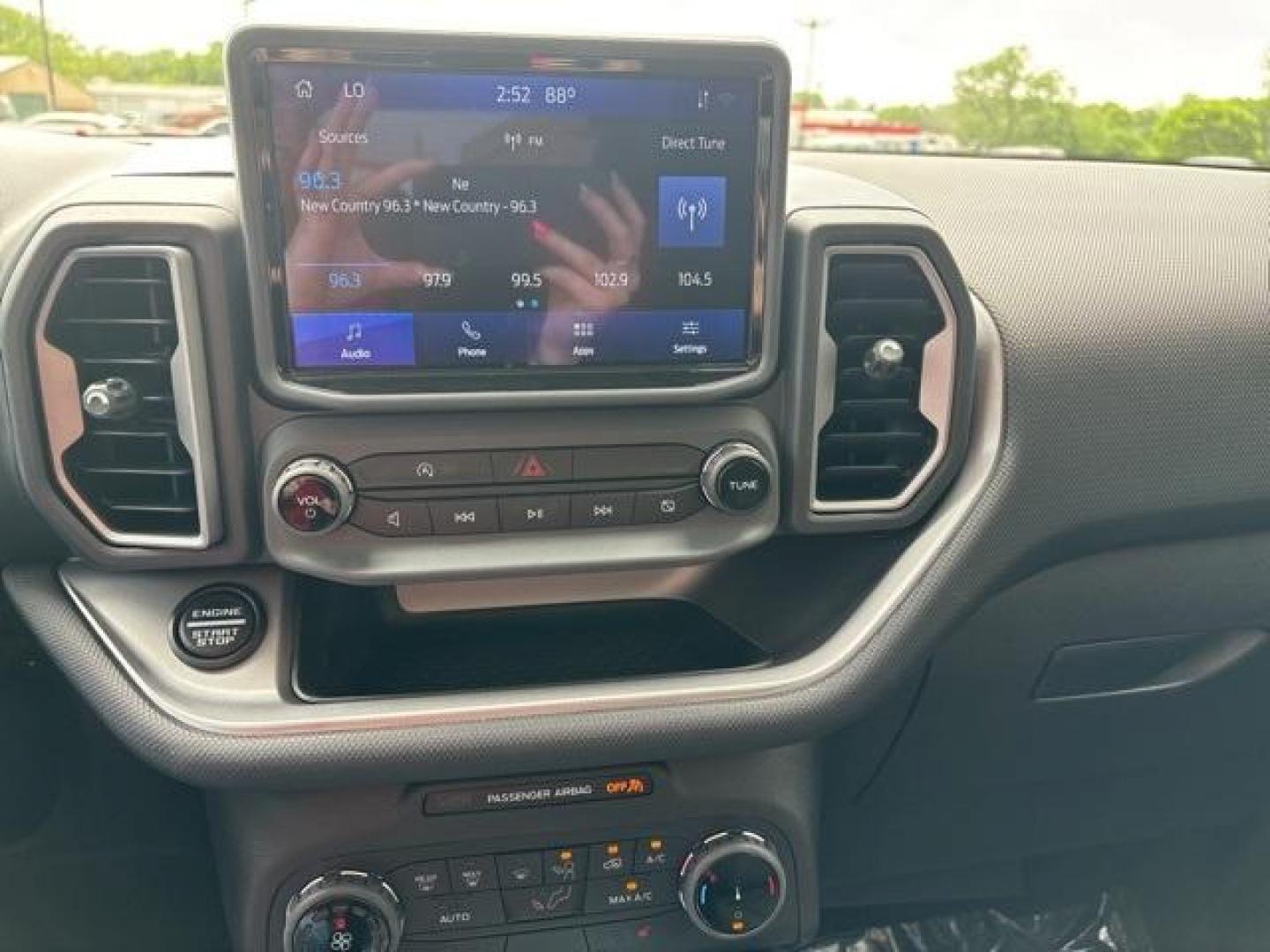 2022 Shadow Black /Ebony Ford Bronco Sport Big Bend (3FMCR9B62NR) with an 1.5L EcoBoost engine, Automatic transmission, located at 1105 E Mulberry, Kaufman, TX, 75142, (972) 962-2151, 32.589550, -96.300926 - Shadow Black 2022 Ford Bronco Sport 4D Sport Utility Big Bend 4WD 8-Speed Automatic 1.5L EcoBoost Priced below KBB Fair Purchase Price!<br><br><br>25/28 City/Highway MPG<br><br><br>Please call Paul Murrey Ford Inc. In Kaufman Texas A Family Dealership Since 1952 Serving the Dallas Fort Worth and Eas - Photo#20