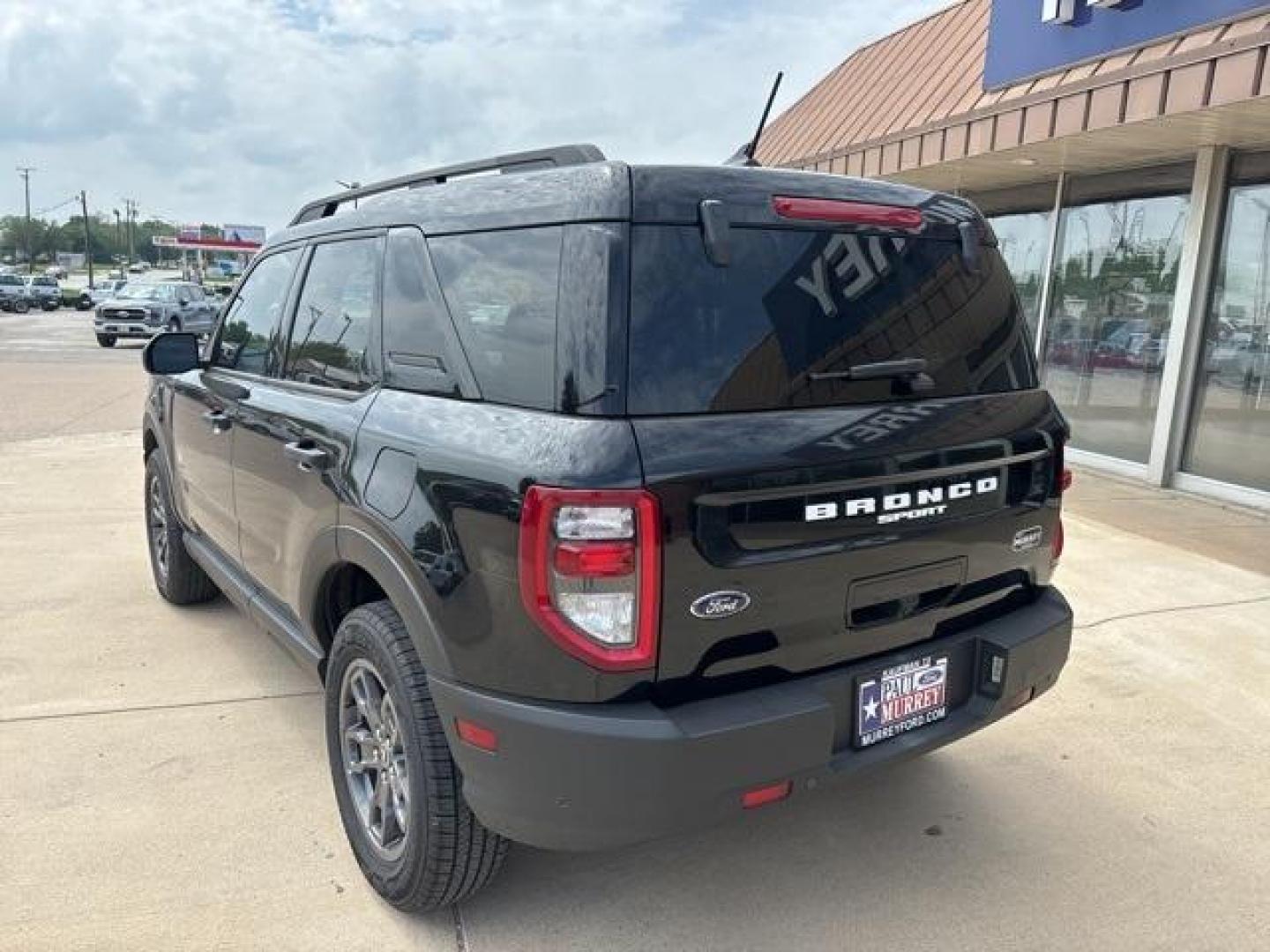 2022 Shadow Black /Ebony Ford Bronco Sport Big Bend (3FMCR9B62NR) with an 1.5L EcoBoost engine, Automatic transmission, located at 1105 E Mulberry, Kaufman, TX, 75142, (972) 962-2151, 32.589550, -96.300926 - Shadow Black 2022 Ford Bronco Sport 4D Sport Utility Big Bend 4WD 8-Speed Automatic 1.5L EcoBoost Priced below KBB Fair Purchase Price!<br><br><br>25/28 City/Highway MPG<br><br><br>Please call Paul Murrey Ford Inc. In Kaufman Texas A Family Dealership Since 1952 Serving the Dallas Fort Worth and Eas - Photo#3