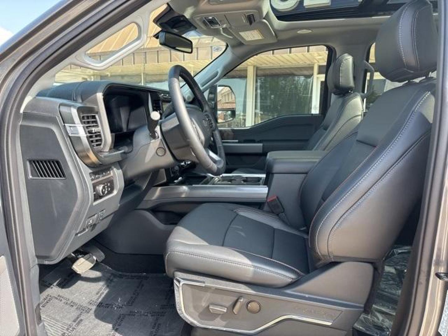 2024 Carbonized Gray Metallic /Black Onyx Ford F-250SD Lariat (1FT8W2BM0RE) with an 6.7L High Output Power Stroke V8 Diesel engine, Automatic transmission, located at 1105 E Mulberry, Kaufman, TX, 75142, (972) 962-2151, 32.589550, -96.300926 - Carbonized Gray Metallic 2024 Ford F-250SD 4D Crew Cab Lariat 4WD 10-Speed Automatic 6.7L High Output Power Stroke V8 Diesel 4WD.<br><br><br>Please call Paul Murrey Ford Inc. In Kaufman Texas A Family Dealership Since 1952 Serving the Dallas Fort Worth and East Texas areas for over 70 years. Please - Photo#11