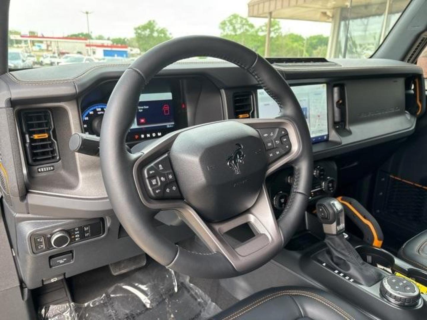 2024 Cactus Gray /Black Onyx Ford Bronco Badlands (1FMEE9BP9RL) with an 2.7L EcoBoost V6 engine, Automatic transmission, located at 1105 E Mulberry, Kaufman, TX, 75142, (972) 962-2151, 32.589550, -96.300926 - Cactus Gray 2024 Ford Bronco 4D Sport Utility Badlands 4WD 10-Speed Automatic 2.7L EcoBoost V6<br><br><br>Please call Paul Murrey Ford Inc. In Kaufman Texas A Family Dealership Since 1952 Serving the Dallas Fort Worth and East Texas areas for over 70 years. Please call 972-962-2151 www.murreyford.co - Photo#14