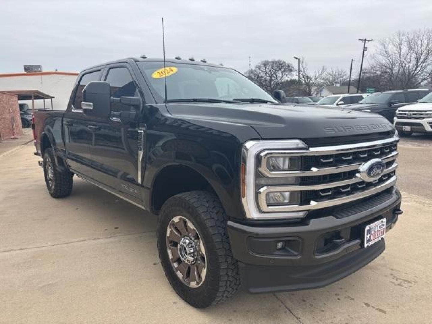 2024 Bronze Metallic /Java Ford F-250SD King Ranch (1FT8W2BT5RE) with an Power Stroke 6.7L V8 DI 32V OHV Turbodiesel engine, Automatic transmission, located at 1105 E Mulberry, Kaufman, TX, 75142, (972) 962-2151, 32.589550, -96.300926 - Black 2024 Ford F-250SD 4D Crew Cab King Ranch 4WD 10-Speed Automatic Power Stroke 6.7L V8 DI 32V OHV Turbodiesel 4WD.<br><br><br>Recent Arrival!<br><br><br>Please call Paul Murrey Ford Inc. In Kaufman Texas A Family Dealership Since 1952 Serving the Dallas Fort Worth and East Texas areas for over 7 - Photo#6