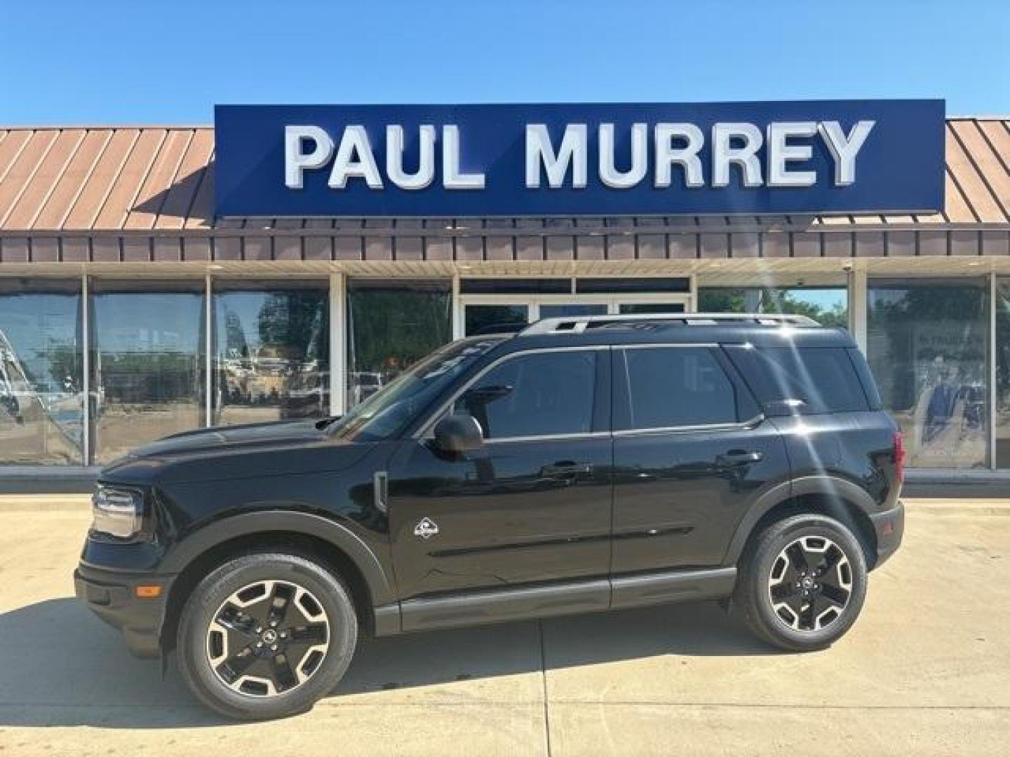 2024 Shadow Black /Ebony/Roast Ford Bronco Sport Outer Banks (3FMCR9C62RR) with an 1.5L EcoBoost engine, Automatic transmission, located at 1105 E Mulberry, Kaufman, TX, 75142, (972) 962-2151, 32.589550, -96.300926 - Shadow Black 2024 Ford Bronco Sport 4D Sport Utility Outer Banks 4WD 8-Speed Automatic 1.5L EcoBoost<br><br>25/29 City/Highway MPG<br><br><br>Please call Paul Murrey Ford Inc. In Kaufman Texas A Family Dealership Since 1952 Serving the Dallas Fort Worth and East Texas areas for over 70 years. Please - Photo#0