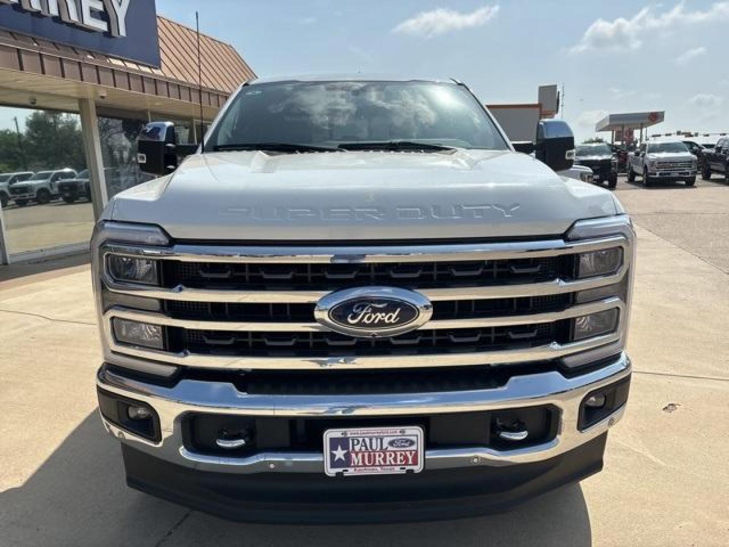 2024 Star White Metallic Tri-Coat /Java Ford F-250SD King Ranch (1FT8W2BT2RE) with an Power Stroke 6.7L V8 DI 32V OHV Turbodiesel engine, Automatic transmission, located at 1105 E Mulberry, Kaufman, TX, 75142, (972) 962-2151, 32.589550, -96.300926 - Photo#8