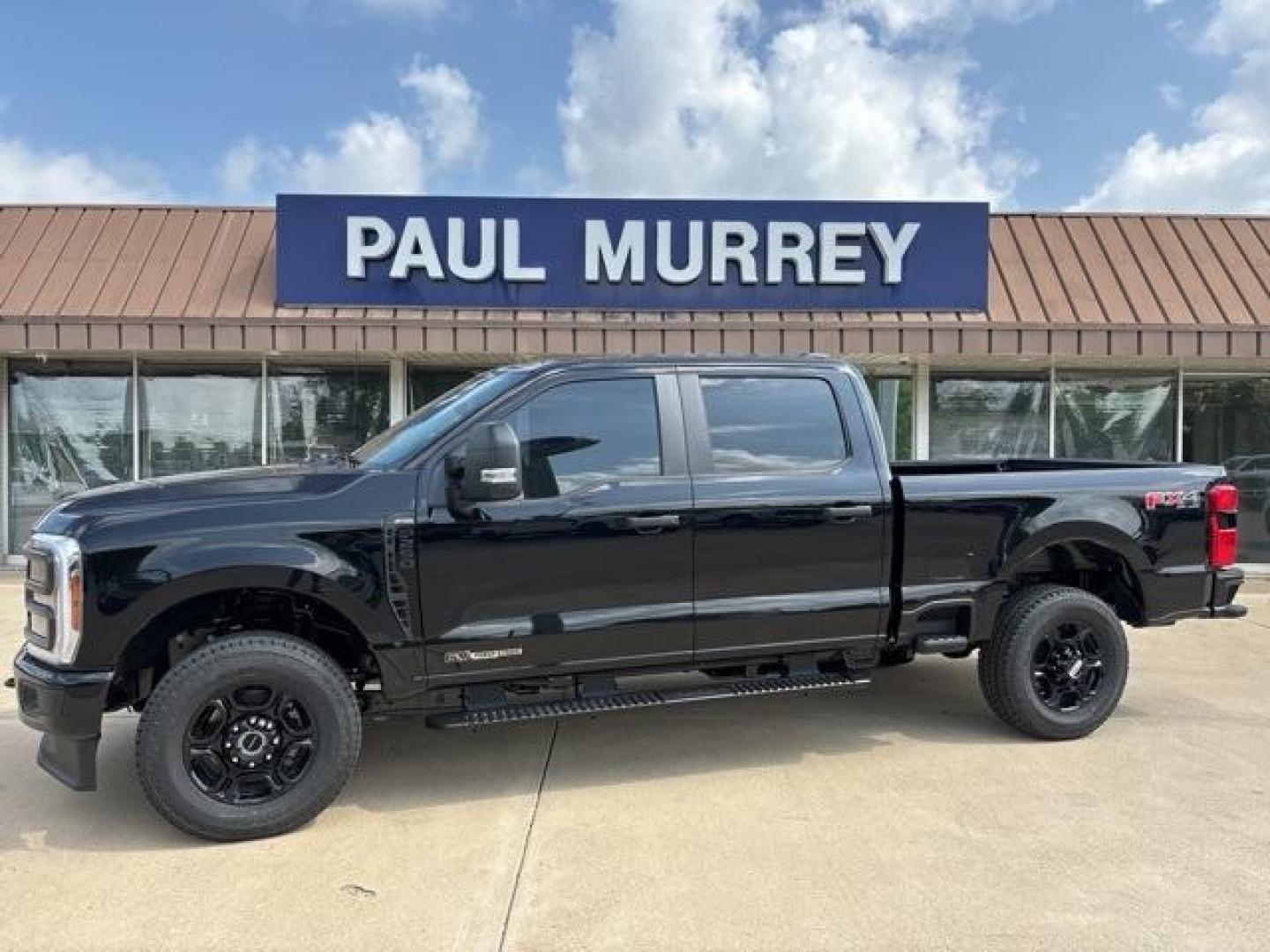 2024 Agate Black Metallic /Medium Dark Slate Ford F-250SD XL (1FT8W2BT8RE) with an Power Stroke 6.7L V8 DI 32V OHV Turbodiesel engine, Automatic transmission, located at 1105 E Mulberry, Kaufman, TX, 75142, (972) 962-2151, 32.589550, -96.300926 - Agate Black Metallic 2024 Ford F-250SD 4D Crew Cab XL 4WD 10-Speed Automatic Power Stroke 6.7L V8 DI 32V OHV Turbodiesel 4WD.<br><br><br>Please call Paul Murrey Ford Inc. In Kaufman Texas A Family Dealership Since 1952 Serving the Dallas Fort Worth and East Texas areas for over 70 years. Please call - Photo#0