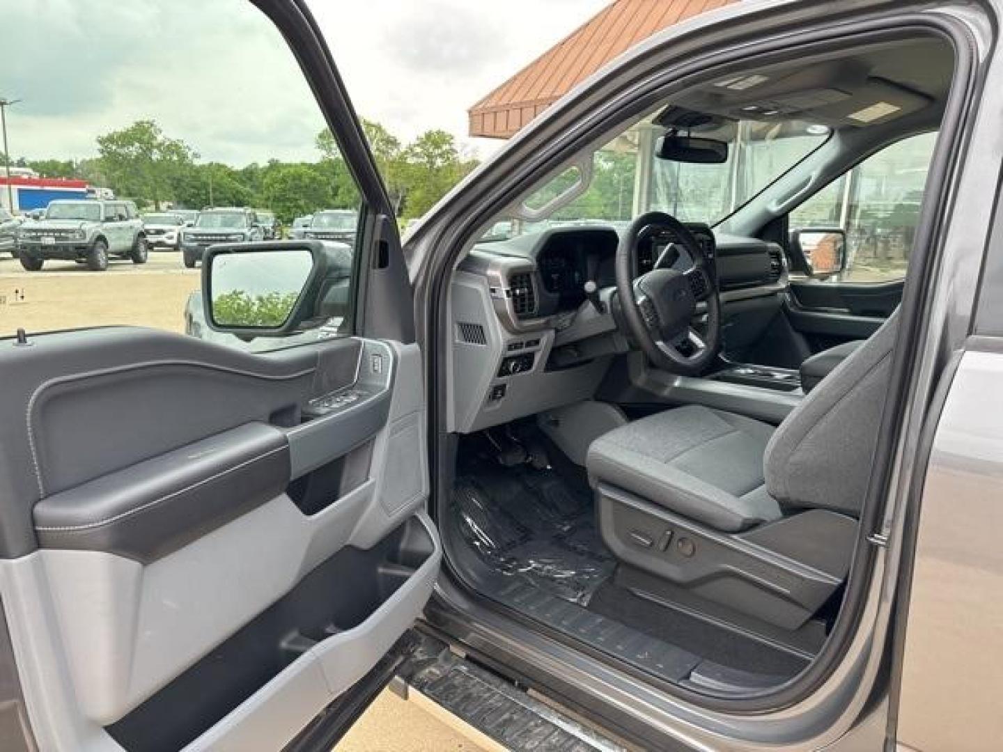 2024 Carbonized Gray Metallic /Medium Dark Slate Ford F-150 XLT (1FTEW3KP4RK) with an 2.7L V6 EcoBoost engine, Automatic transmission, located at 1105 E Mulberry, Kaufman, TX, 75142, (972) 962-2151, 32.589550, -96.300926 - Carbonized Gray Metallic 2024 Ford F-150 4D SuperCrew XLT RWD 10-Speed Automatic 2.7L V6 EcoBoost<br><br>20/26 City/Highway MPG<br><br><br>Please call Paul Murrey Ford Inc. In Kaufman Texas A Family Dealership Since 1952 Serving the Dallas Fort Worth and East Texas areas for over 70 years. Please ca - Photo#11