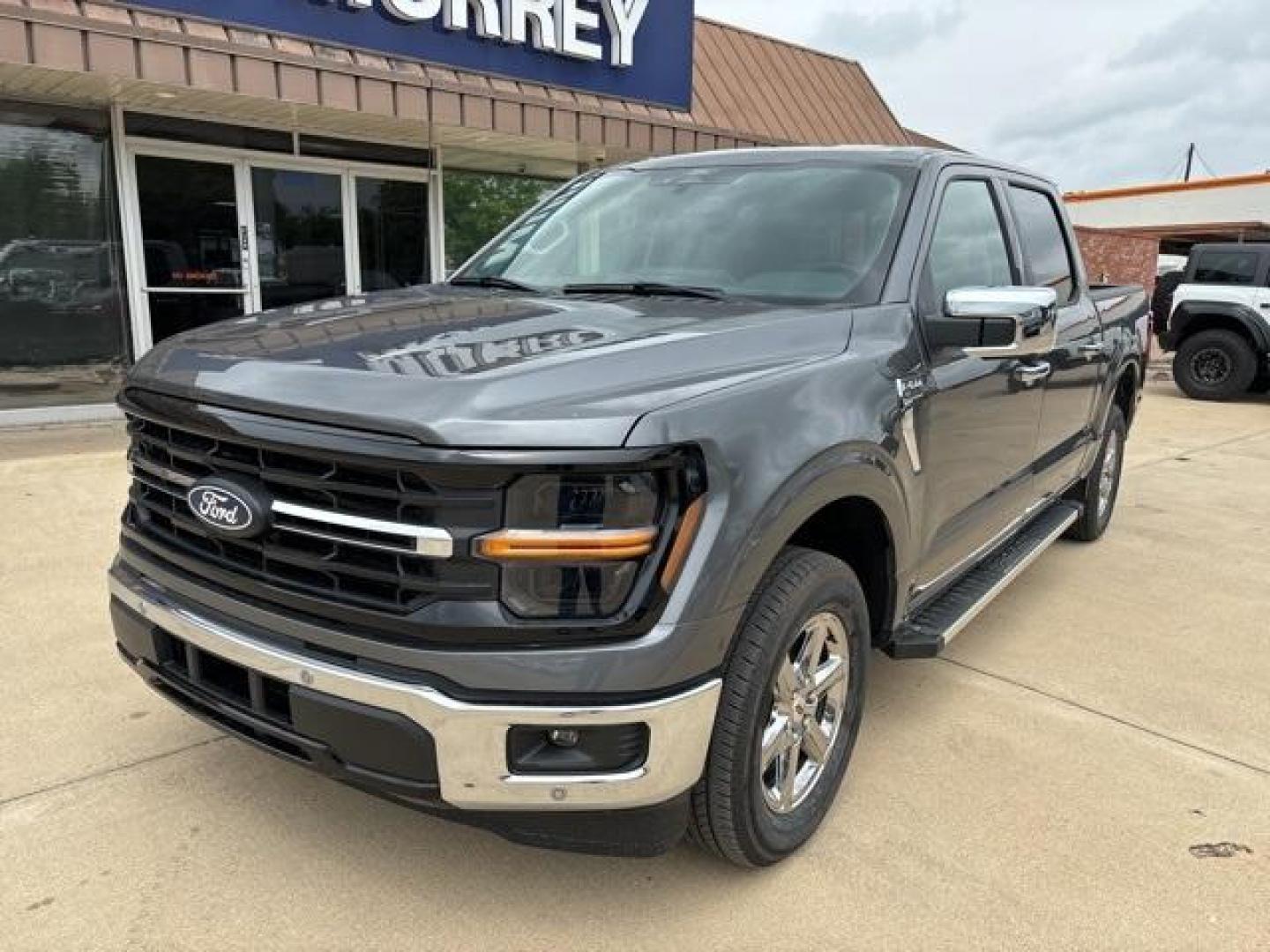 2024 Carbonized Gray Metallic /Medium Dark Slate Ford F-150 XLT (1FTEW3KP4RK) with an 2.7L V6 EcoBoost engine, Automatic transmission, located at 1105 E Mulberry, Kaufman, TX, 75142, (972) 962-2151, 32.589550, -96.300926 - Carbonized Gray Metallic 2024 Ford F-150 4D SuperCrew XLT RWD 10-Speed Automatic 2.7L V6 EcoBoost<br><br>20/26 City/Highway MPG<br><br><br>Please call Paul Murrey Ford Inc. In Kaufman Texas A Family Dealership Since 1952 Serving the Dallas Fort Worth and East Texas areas for over 70 years. Please ca - Photo#1