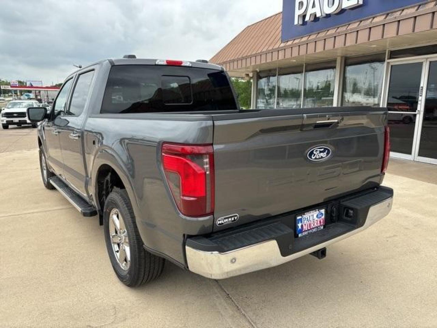 2024 Carbonized Gray Metallic /Medium Dark Slate Ford F-150 XLT (1FTEW3KP4RK) with an 2.7L V6 EcoBoost engine, Automatic transmission, located at 1105 E Mulberry, Kaufman, TX, 75142, (972) 962-2151, 32.589550, -96.300926 - Carbonized Gray Metallic 2024 Ford F-150 4D SuperCrew XLT RWD 10-Speed Automatic 2.7L V6 EcoBoost<br><br>20/26 City/Highway MPG<br><br><br>Please call Paul Murrey Ford Inc. In Kaufman Texas A Family Dealership Since 1952 Serving the Dallas Fort Worth and East Texas areas for over 70 years. Please ca - Photo#4