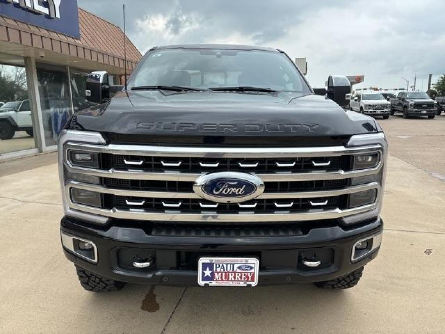 2024 Agate Black Metallic /Black Onyx Ford F-250SD Platinum (1FT8W2BM0RE) with an 6.7L High Output Power Stroke V8 Diesel engine, Automatic transmission, located at 1105 E Mulberry, Kaufman, TX, 75142, (972) 962-2151, 32.589550, -96.300926 - Agate Black Metallic 2024 Ford F-250SD 4D Crew Cab Platinum 4WD 10-Speed Automatic 6.7L High Output Power Stroke V8 Diesel 4WD.<br><br><br>Please call Paul Murrey Ford Inc. In Kaufman Texas A Family Dealership Since 1952 Serving the Dallas Fort Worth and East Texas areas for over 70 years. Please ca - Photo#7