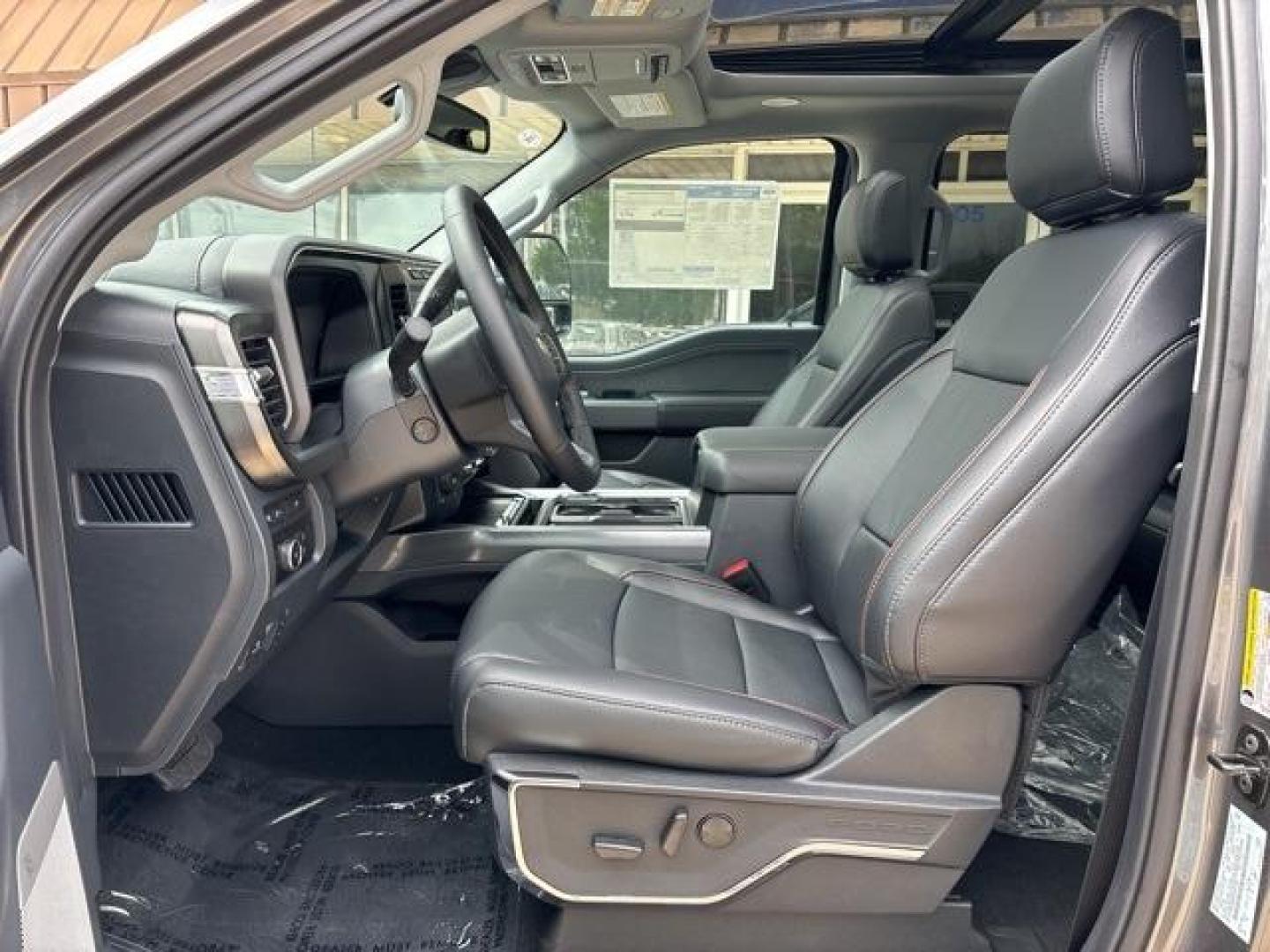 2024 Carbonized Gray Metallic /Black Onyx Ford F-250SD Lariat (1FT8W2BM2RE) with an V8 engine, Automatic transmission, located at 1105 E Mulberry, Kaufman, TX, 75142, (972) 962-2151, 32.589550, -96.300926 - Carbonized Gray Metallic 2024 Ford F-250SD 4D Crew Cab Lariat 4WD 10-Speed Automatic V8 4WD.<br><br><br>Please call Paul Murrey Ford Inc. In Kaufman Texas A Family Dealership Since 1952 Serving the Dallas Fort Worth and East Texas areas for over 70 years. Please call 972-962-2151 www.murreyford.com - Photo#11