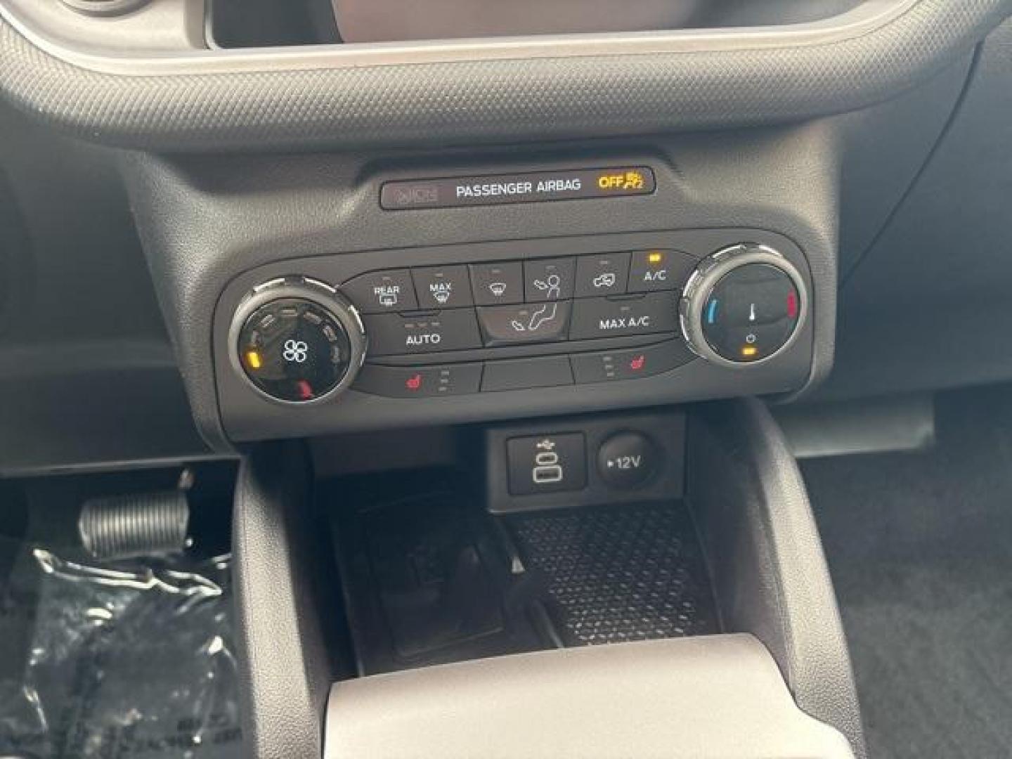 2024 Carbonized Gray Metallic /Ebony Ford Bronco Sport Big Bend (3FMCR9B65RR) with an 1.5L EcoBoost engine, Automatic transmission, located at 1105 E Mulberry, Kaufman, TX, 75142, (972) 962-2151, 32.589550, -96.300926 - Carbonized Gray Metallic 2024 Ford Bronco Sport 4D Sport Utility Big Bend 4WD 8-Speed Automatic 1.5L EcoBoost<br><br>25/29 City/Highway MPG<br><br><br>Please call Paul Murrey Ford Inc. In Kaufman Texas A Family Dealership Since 1952 Serving the Dallas Fort Worth and East Texas areas for over 70 year - Photo#26