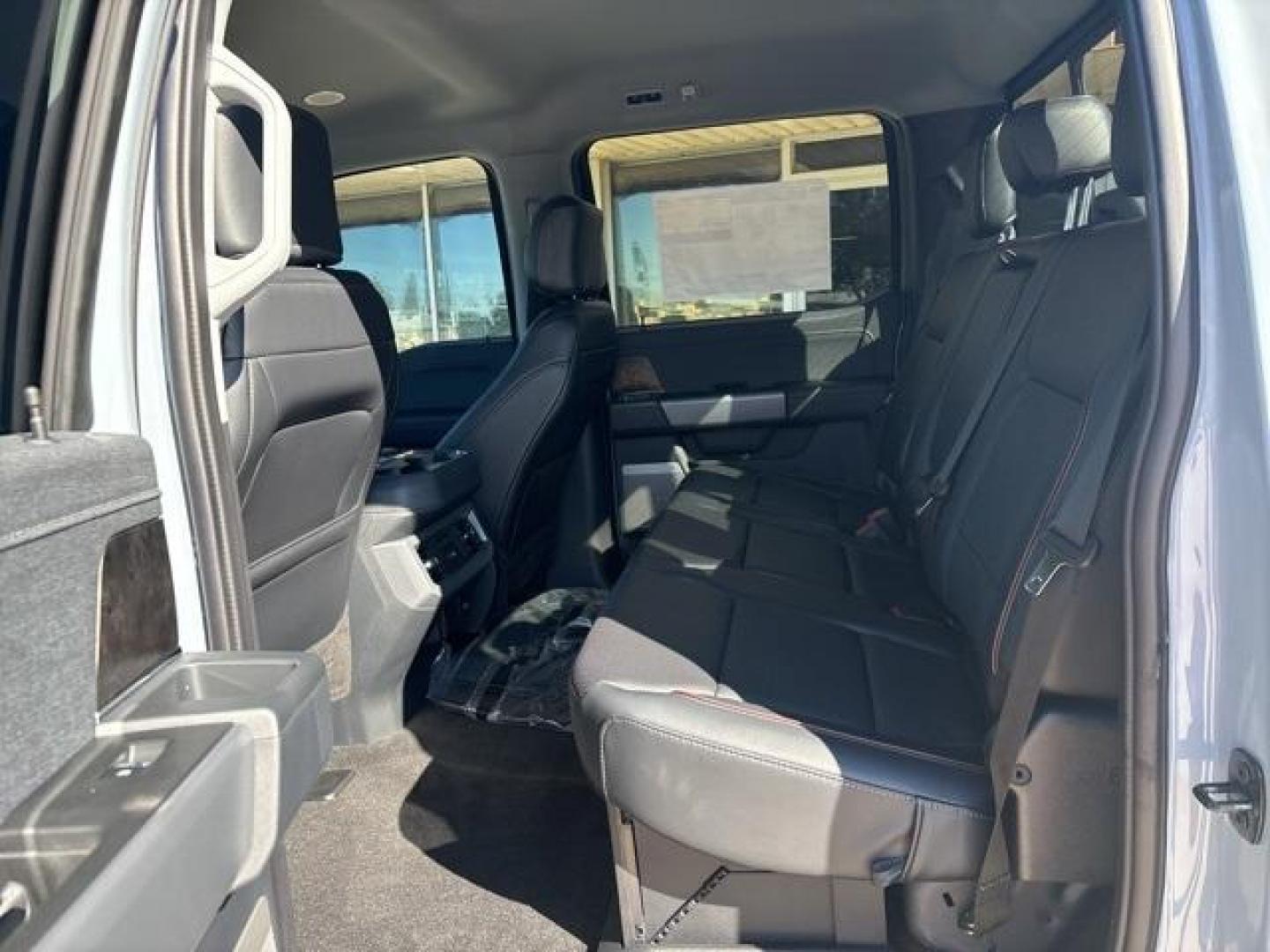 2024 Glacier Gray Metallic Tri-Coat /Black Onyx Ford F-250SD Lariat (1FT8W2BT2RE) with an Power Stroke 6.7L V8 DI 32V OHV Turbodiesel engine, Automatic transmission, located at 1105 E Mulberry, Kaufman, TX, 75142, (972) 962-2151, 32.589550, -96.300926 - Glacier Gray Metallic Tri-Coat 2024 Ford F-250SD 4D Crew Cab Lariat 4WD 10-Speed Automatic Power Stroke 6.7L V8 DI 32V OHV Turbodiesel 4WD.<br><br><br>Please call Paul Murrey Ford Inc. In Kaufman Texas A Family Dealership Since 1952 Serving the Dallas Fort Worth and East Texas areas for over 70 year - Photo#15