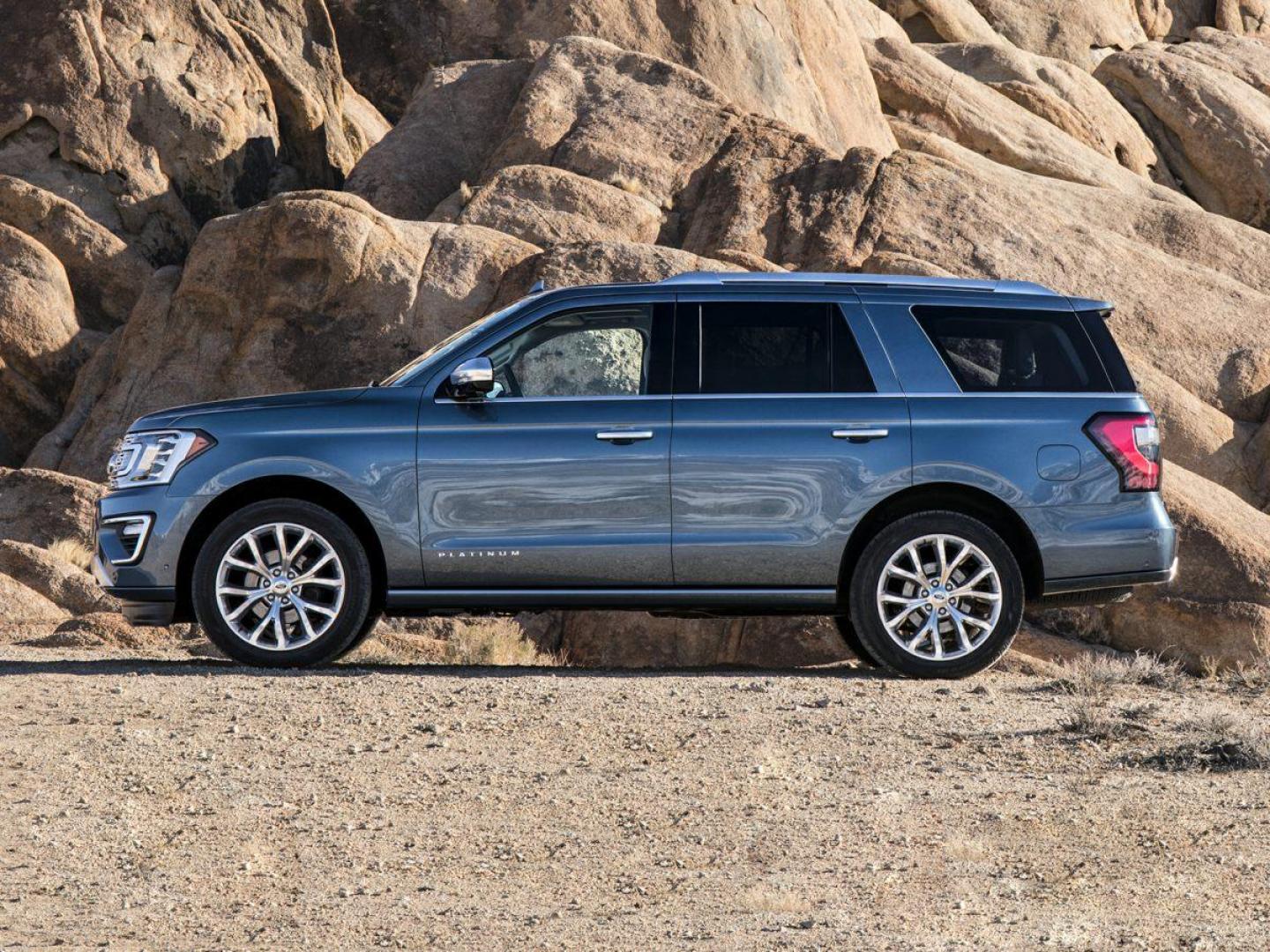 2021 Black /Ebony Ford Expedition Max Platinum (1FMJK1MT8ME) with an EcoBoost 3.5L V6 GTDi DOHC 24V Twin Turbocharged engine, Automatic transmission, located at 1105 E Mulberry, Kaufman, TX, 75142, (972) 962-2151, 32.589550, -96.300926 - Black 2021 Ford Expedition Max 4D Sport Utility Platinum 4WD 10-Speed Automatic EcoBoost 3.5L V6 GTDi DOHC 24V Twin Turbocharged<br><br><br>Recent Arrival!<br><br><br>Please call Paul Murrey Ford Inc. In Kaufman Texas A Family Dealership Since 1952 Serving the Dallas Fort Worth and East Texas areas - Photo#0